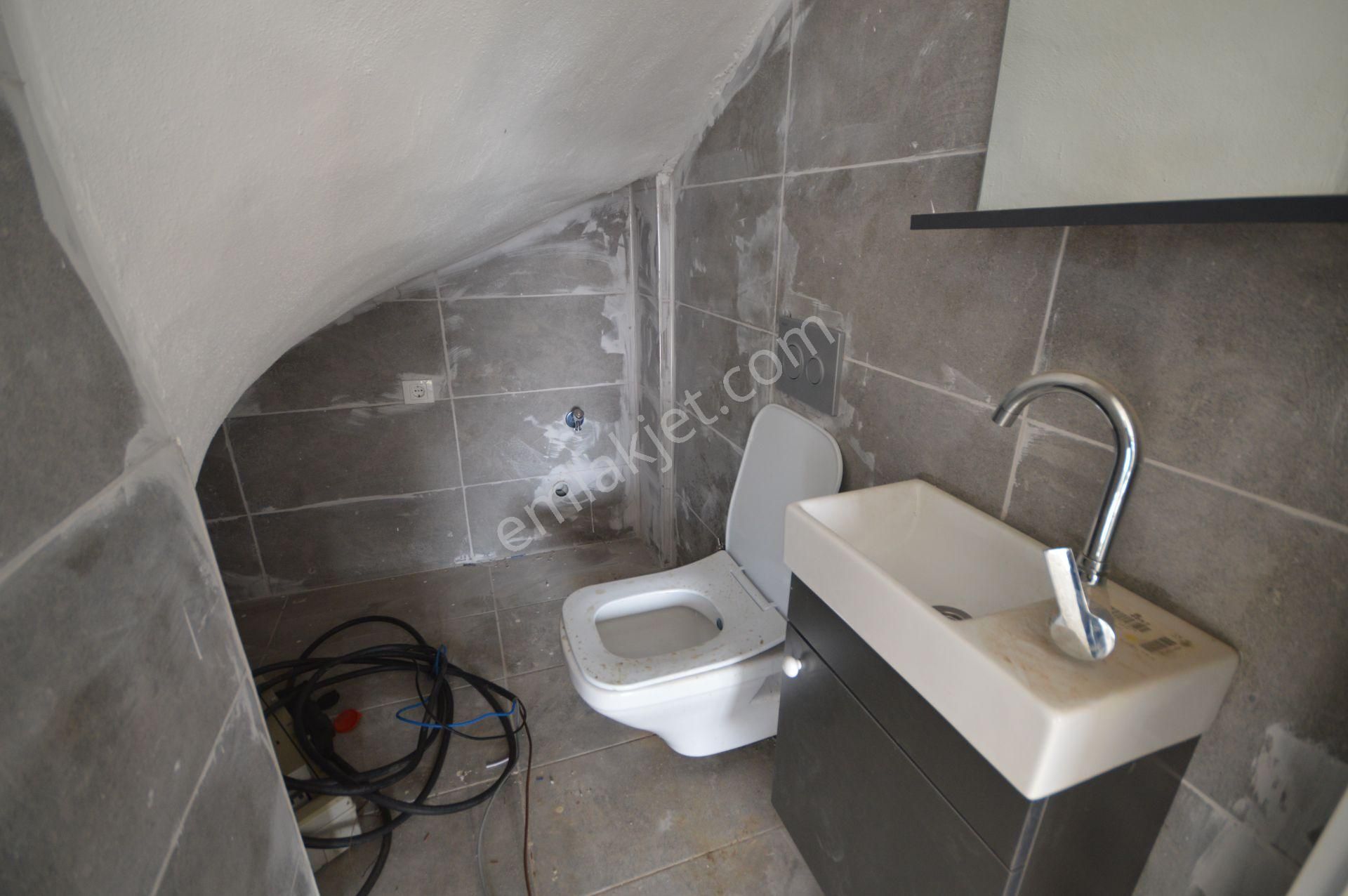 Kocaali'de Daire Fiyatına 3+1 Satılık Villa!! - Görsel 14