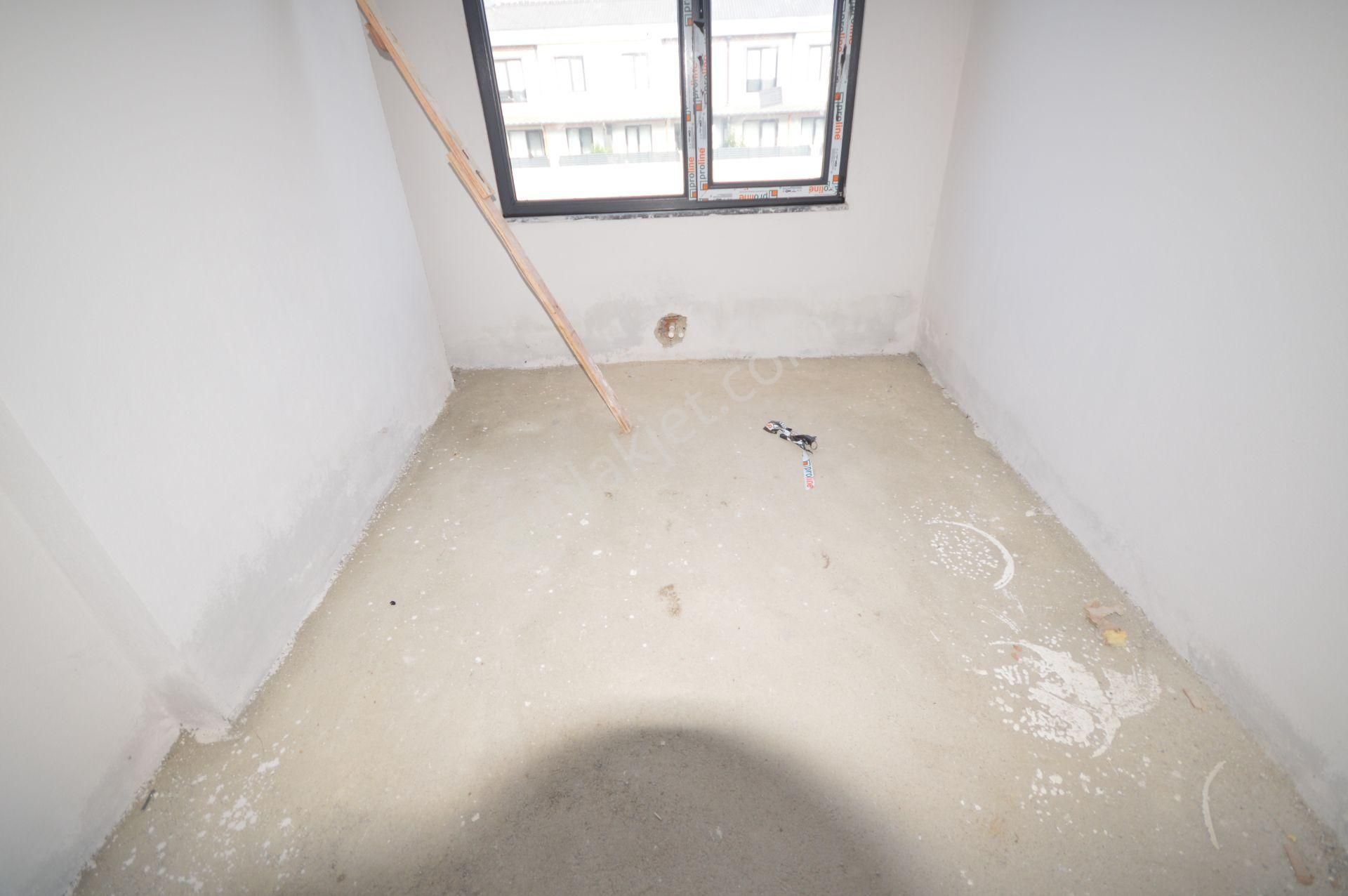 Kocaali'de Daire Fiyatına 3+1 Satılık Villa!! - Görsel 17