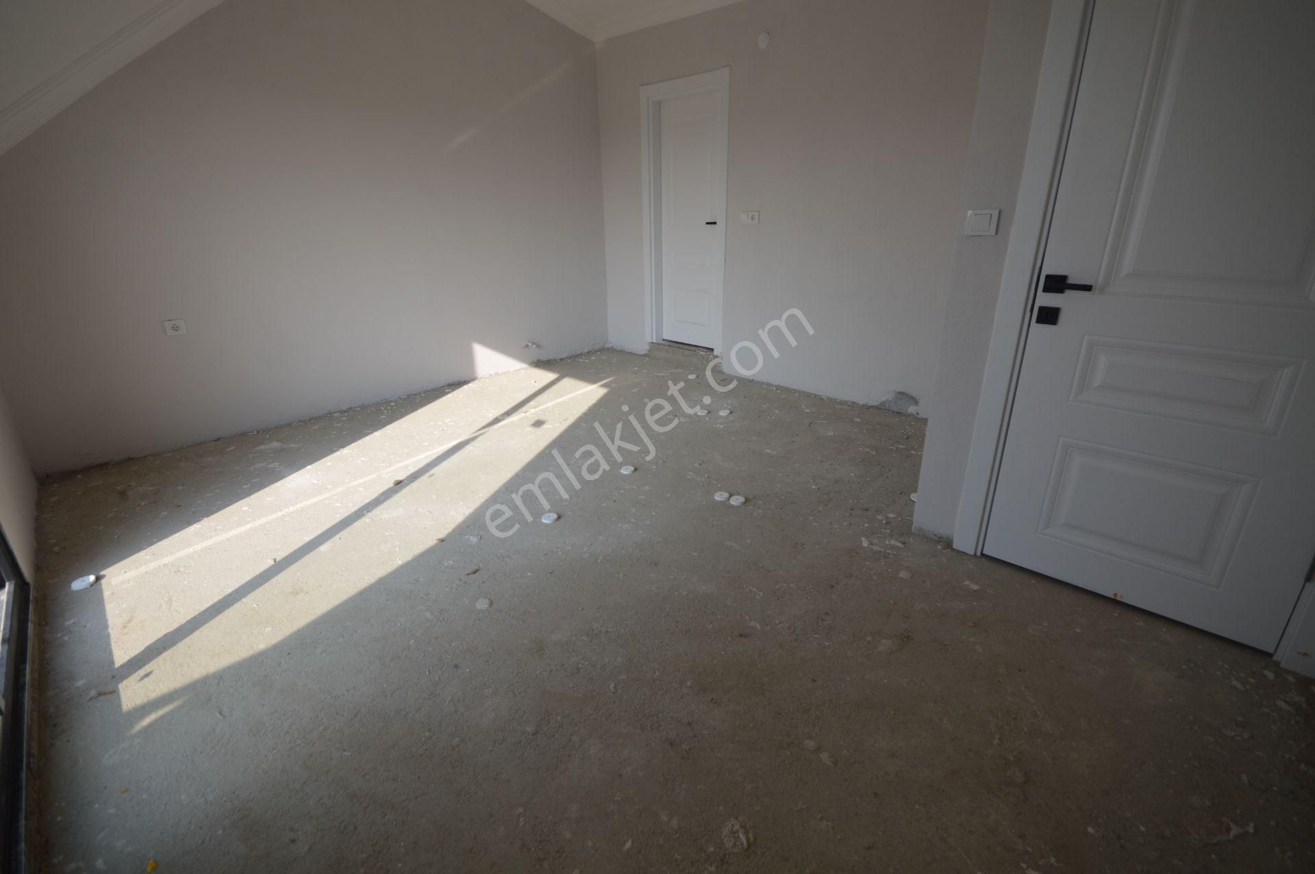 Kocaali'de Daire Fiyatına 3+1 Satılık Villa!! - Görsel 20