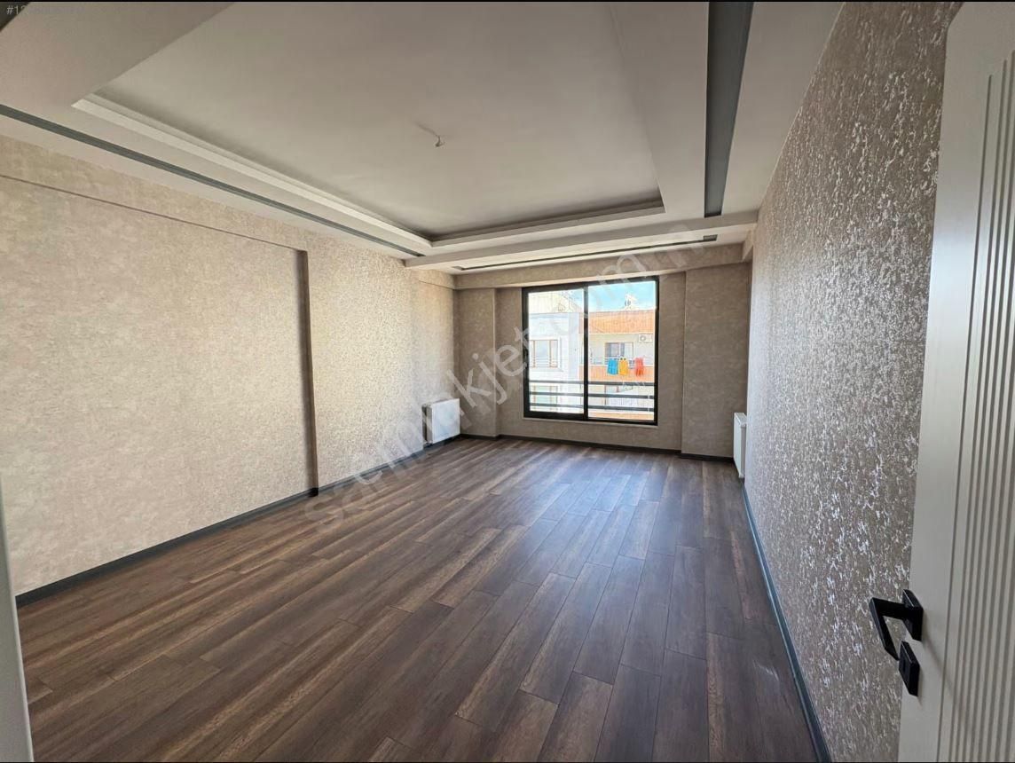 Sultan Emlakdan Satılık Doğa Koleji Üst Kısmında 3+1 Sıfır Lüx Daire