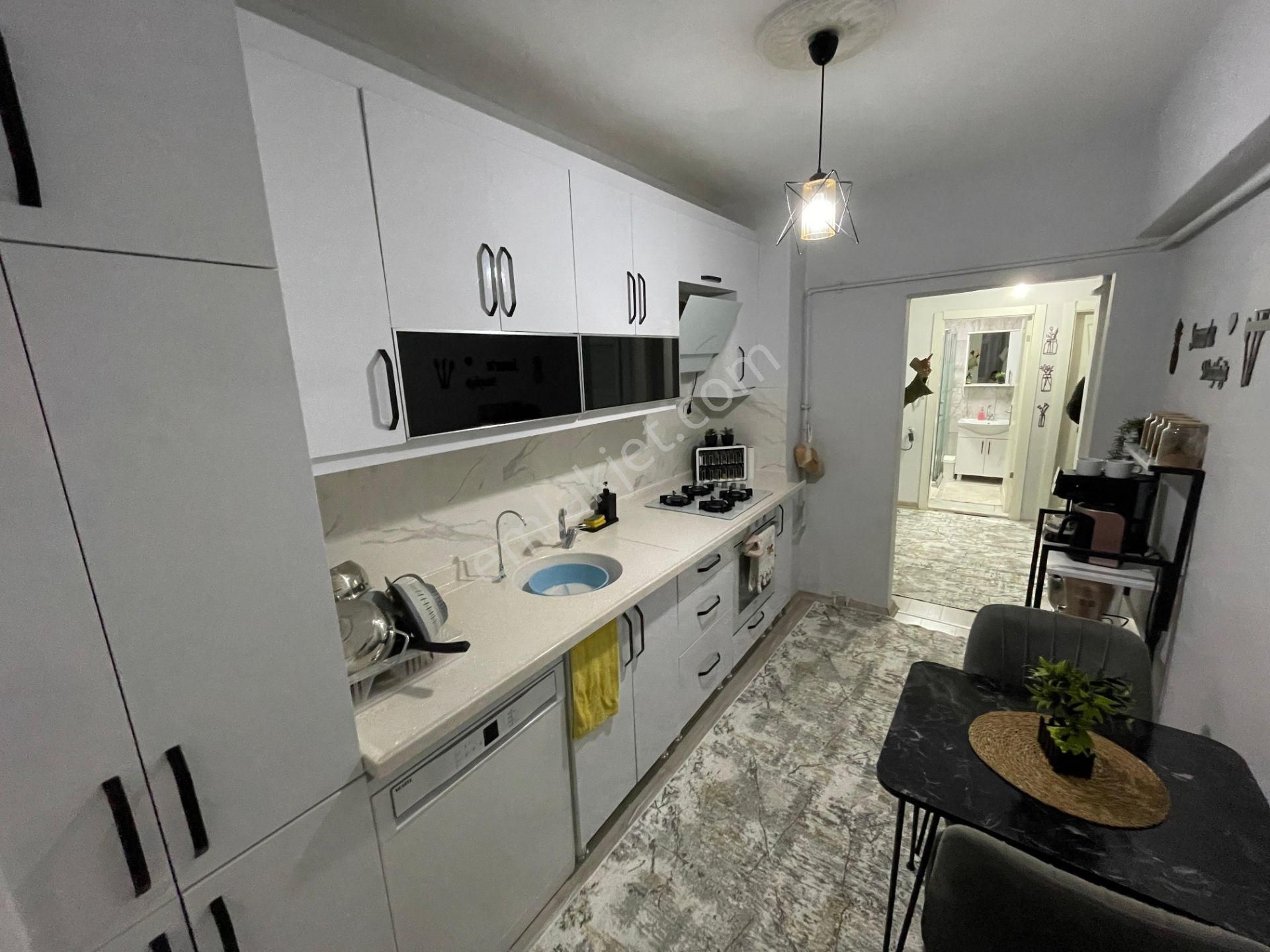 Mç Emlaktan Plevne Mah. 3+1 Satılık Daire