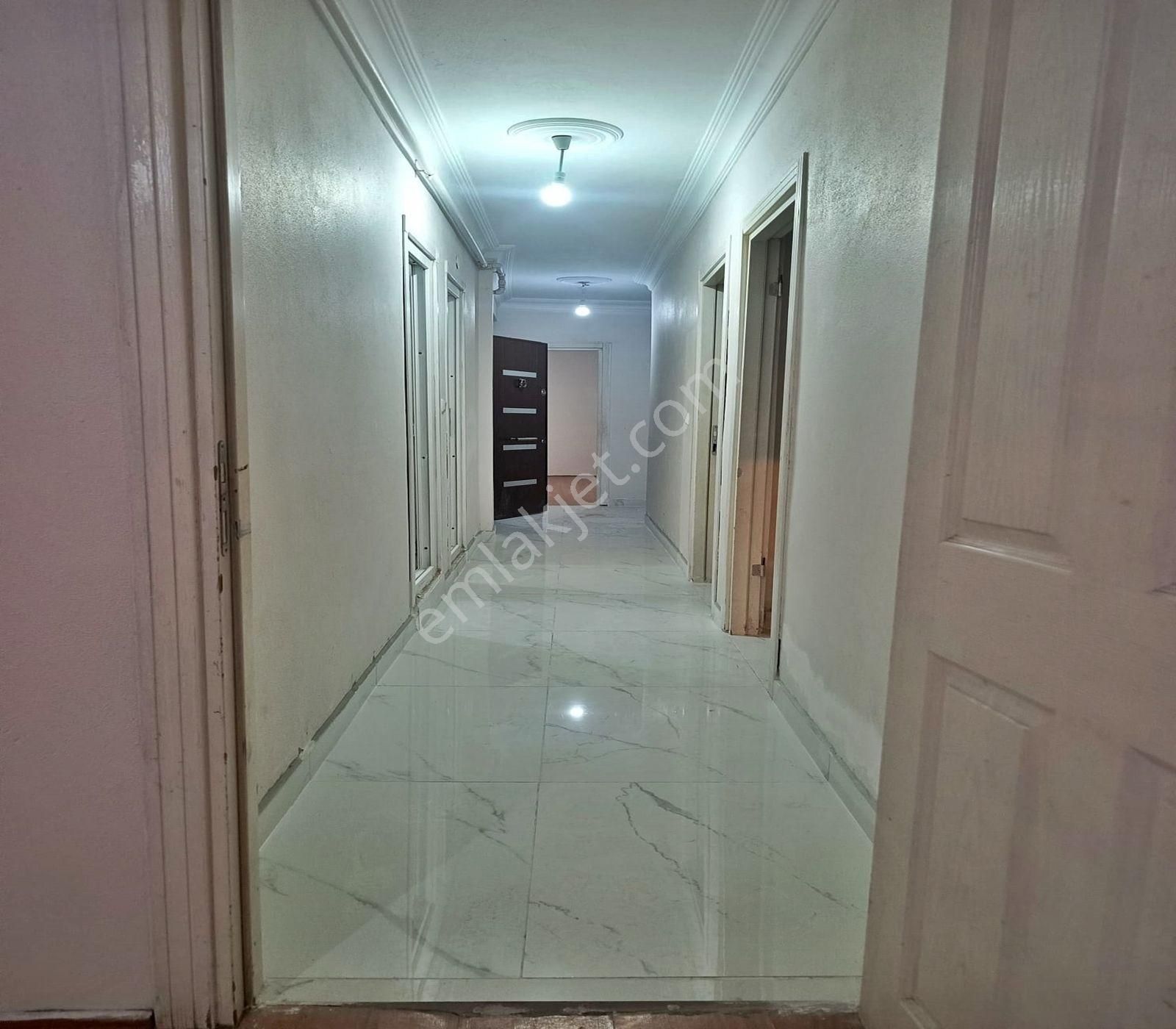 Satılık Cadde Üsttü 2+1 Daire - Görsel 14