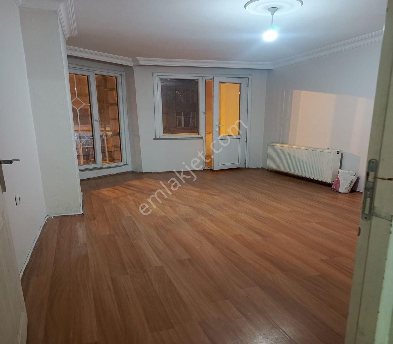 Satılık Cadde Üsttü 2+1 Daire - Görsel 10