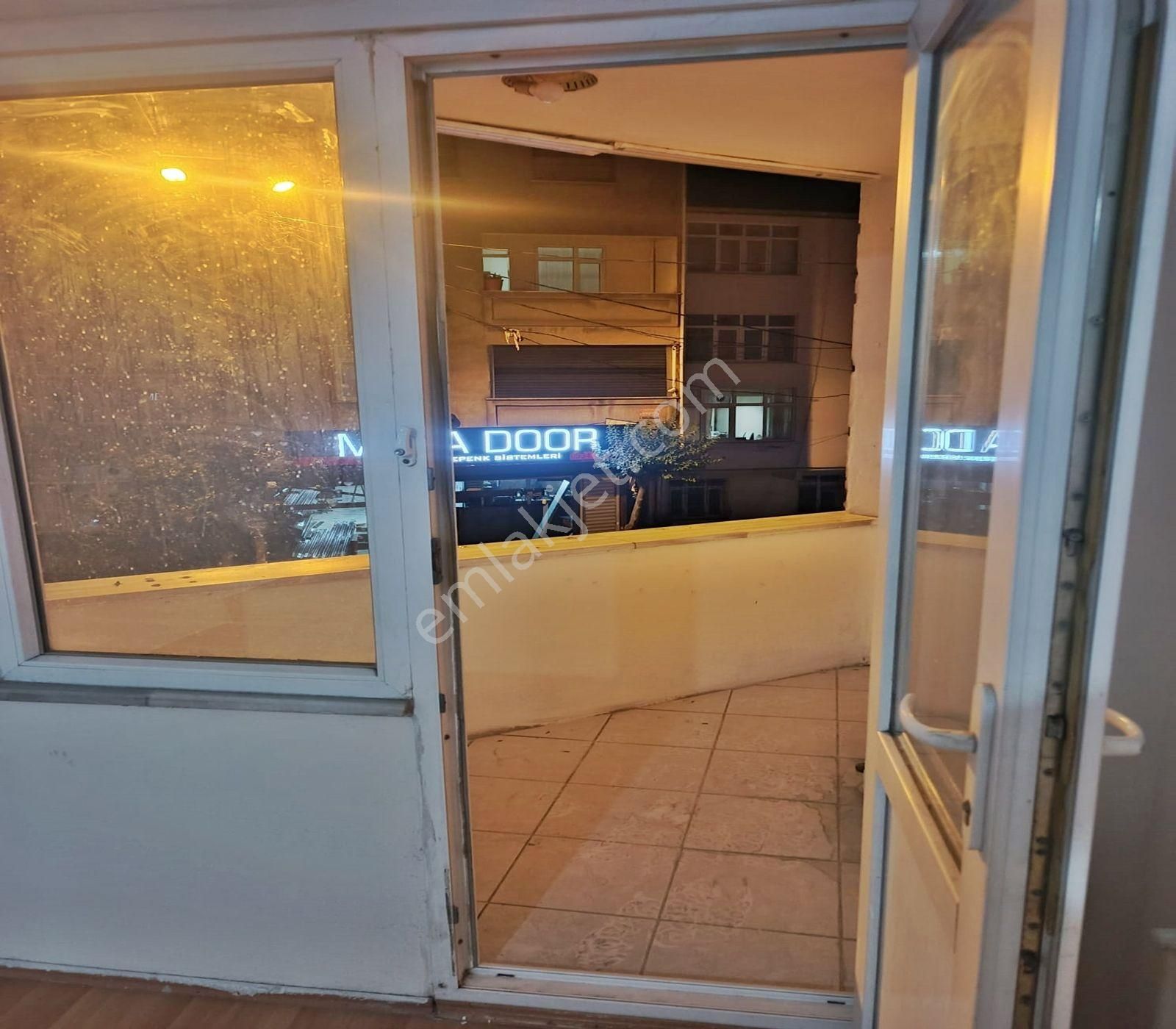 Satılık Cadde Üsttü 2+1 Daire - Görsel 5