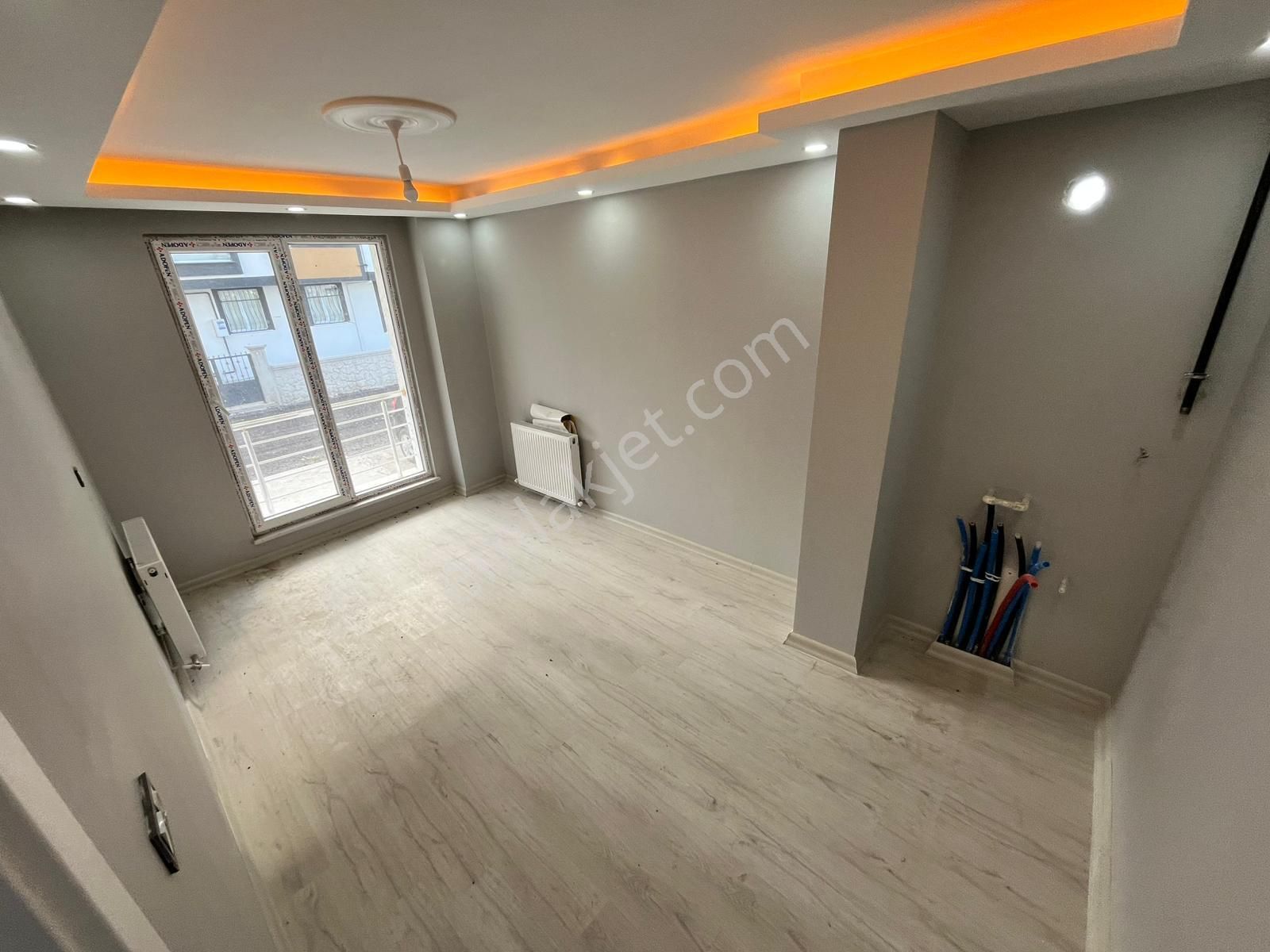 Az-er Yapıdan Mevlanada Ön Cephe 2+1 Sınırsız Kredili Daire!! - Görsel 2