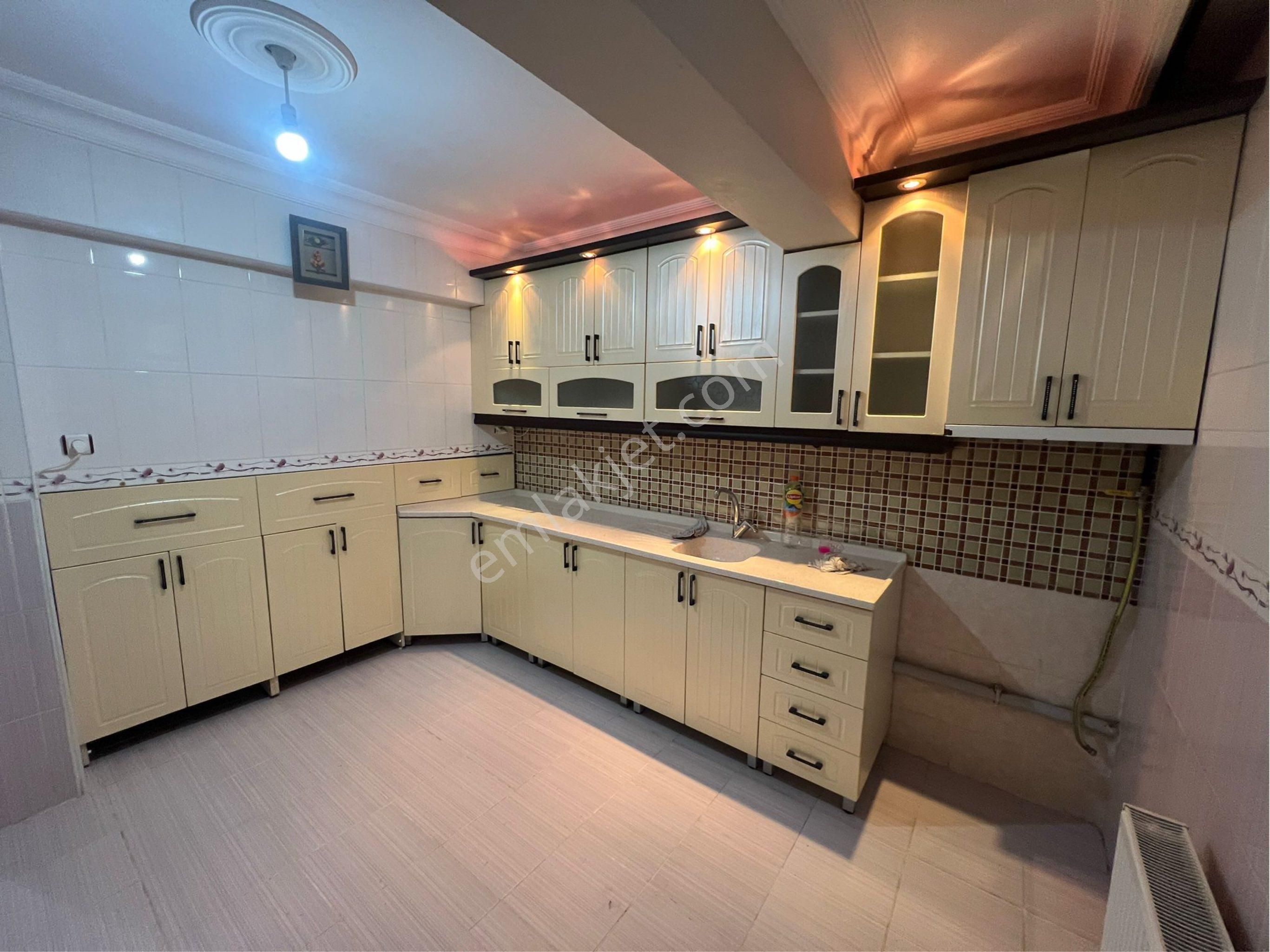 🔥 Acil Kiralık | Namık Kemal Mahallesi’nde Bahçeli 2+1 Bahçe Katı - Görsel 2