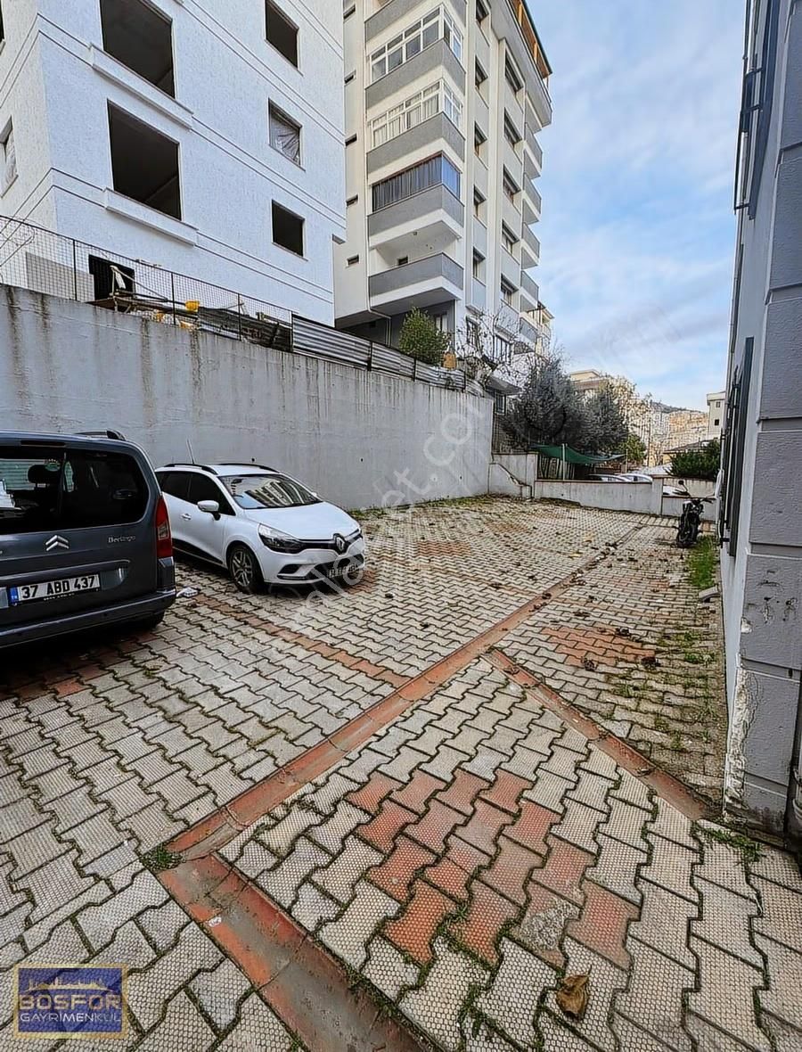 Kartal Hürriyet Mah. Net 100 M2 Ebv.banyolu Daire - Görsel 8