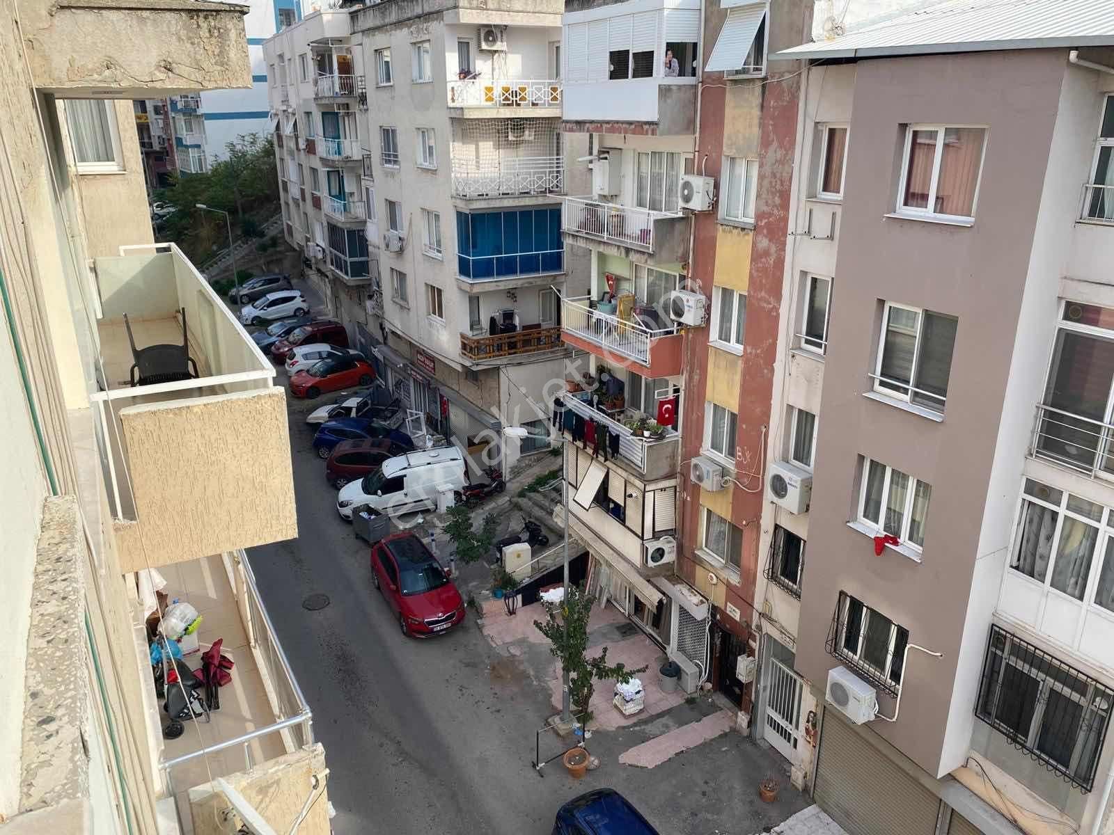 Tarihi Asansör Yakını 2+1 Panoramik Deniz Manzaralı Fırsat Daire - Görsel 32