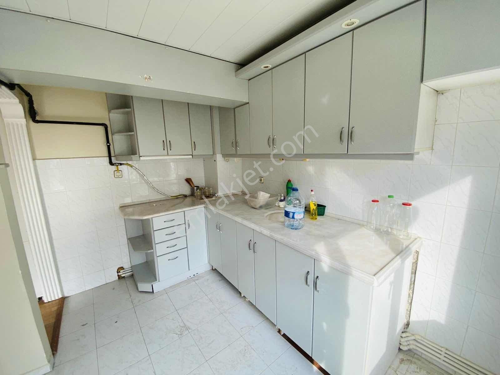 Tarihi Asansör Yakını 2+1 Panoramik Deniz Manzaralı Fırsat Daire - Görsel 26