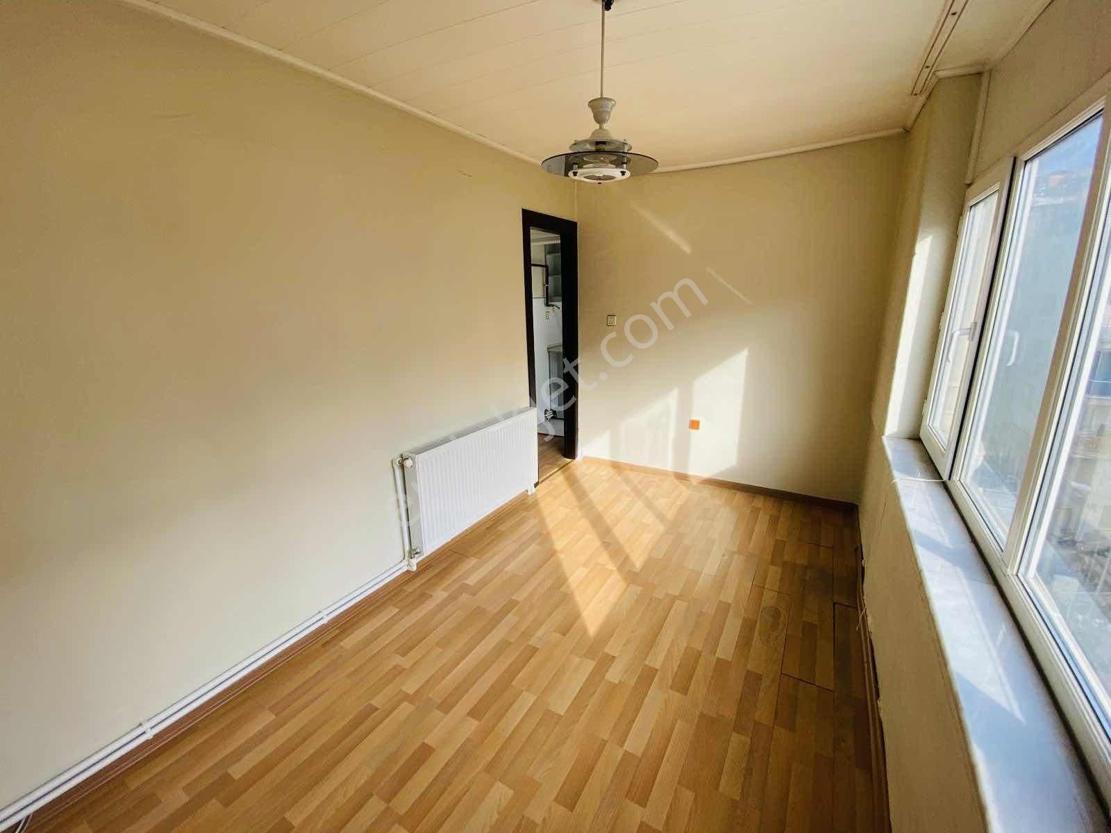 Tarihi Asansör Yakını 2+1 Panoramik Deniz Manzaralı Fırsat Daire - Görsel 12