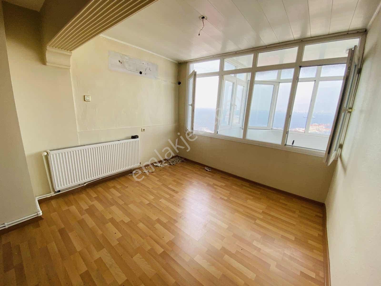 Tarihi Asansör Yakını 2+1 Panoramik Deniz Manzaralı Fırsat Daire - Görsel 6