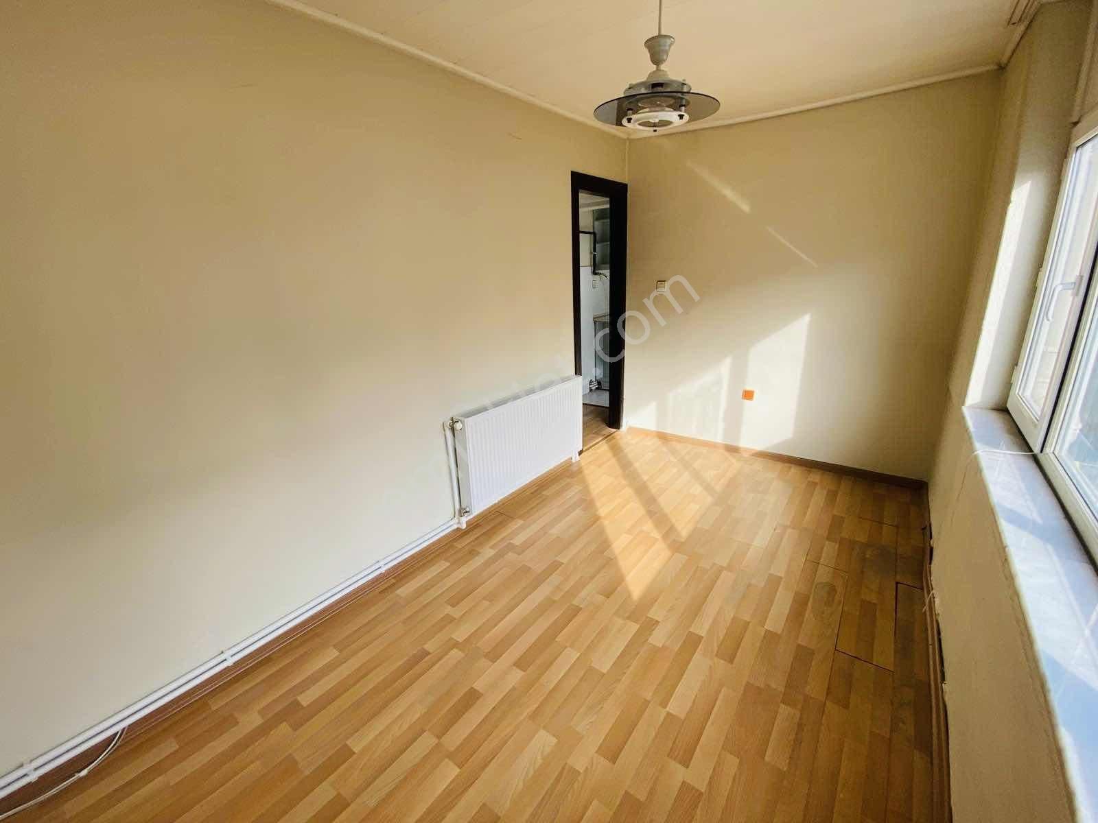 Tarihi Asansör Yakını 2+1 Panoramik Deniz Manzaralı Fırsat Daire - Görsel 3