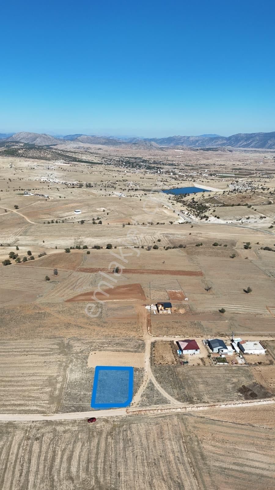 Korkuteli Küçükköy'de Satılık 2 Kat İmarlı 711 M2 Köşe Parsel - Görsel 6