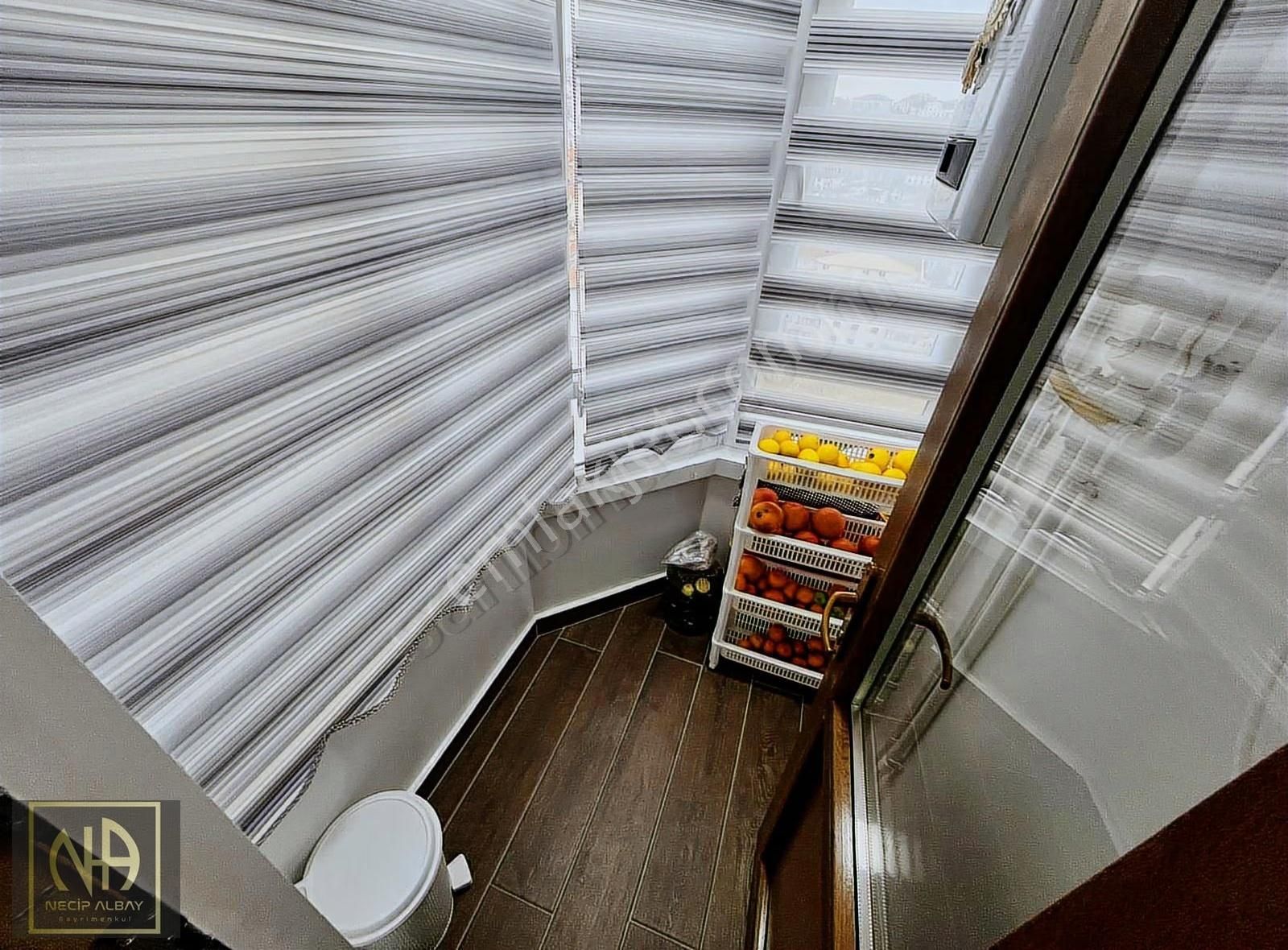 Etlik'de Site İçerisinde Ultra Lüks Yapılı Manzaralı 3+1 Satılık - Görsel 4