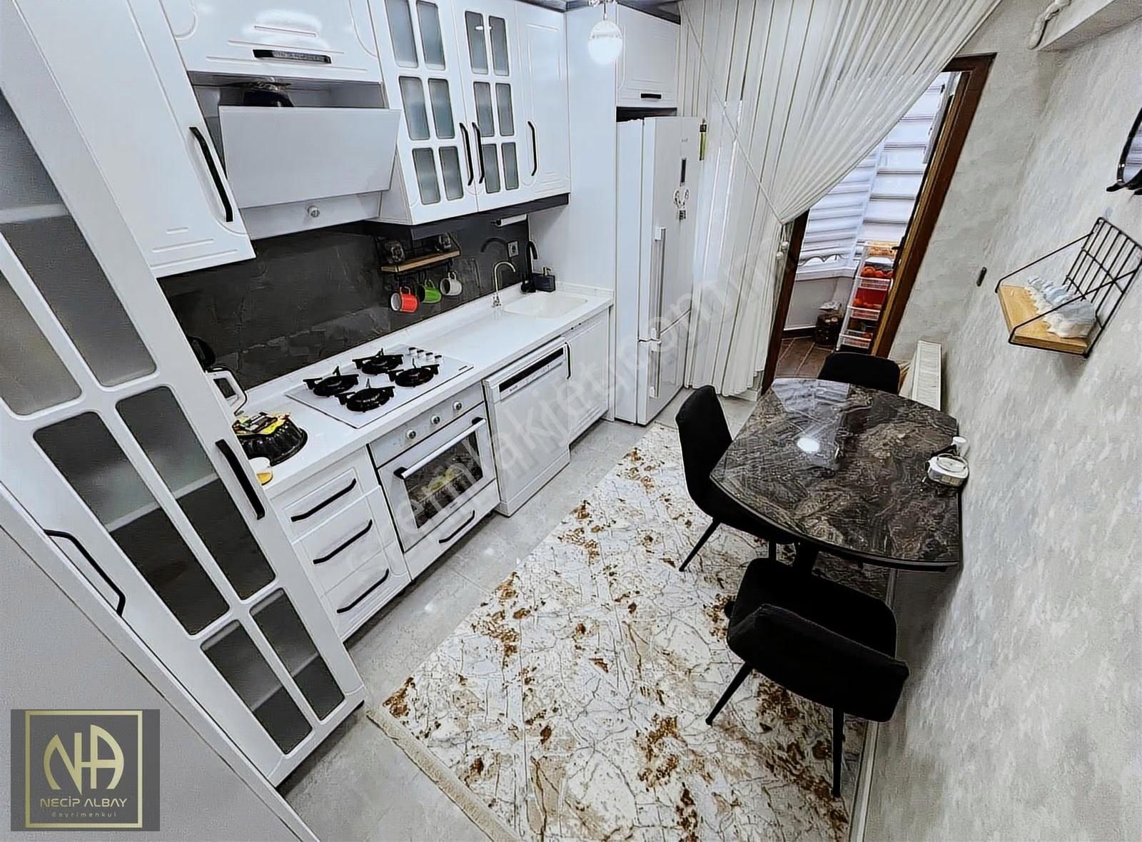 Etlik'de Site İçerisinde Ultra Lüks Yapılı Manzaralı 3+1 Satılık - Görsel 19