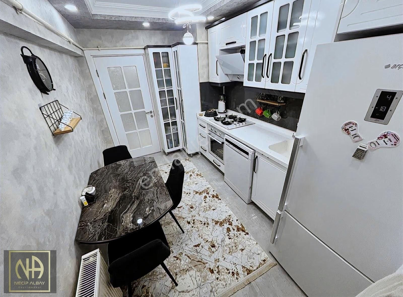 Etlik'de Site İçerisinde Ultra Lüks Yapılı Manzaralı 3+1 Satılık - Görsel 17