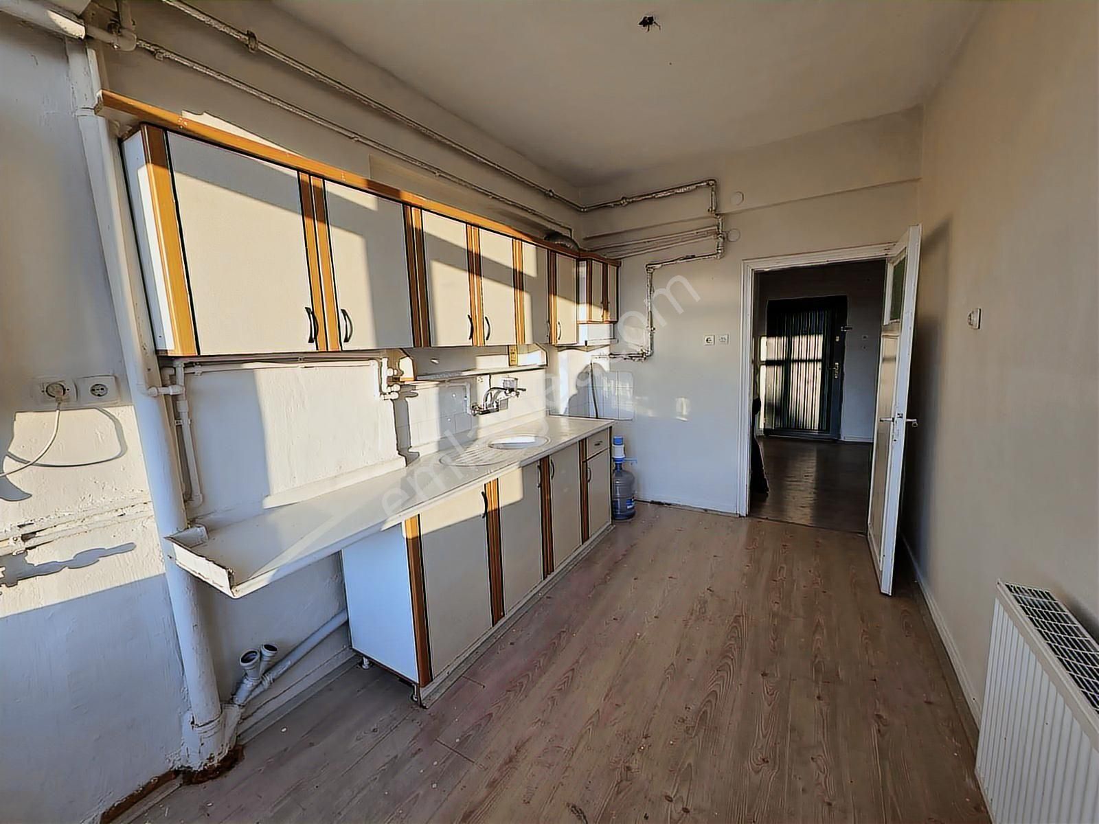 Fevziçakmak Da Çift Balkonlu 3 Cephe Kiralık - Görsel 10