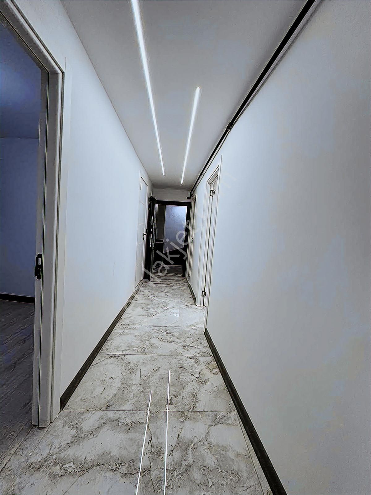 Buca Yeşilbağlar Mah. 2+1 80 M2. 4.kat D.gazlı Satılık Daire - Görsel 12