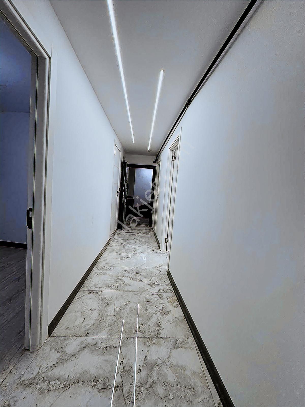 Buca Yeşilbağlar Mah. 2+1 80 M2. 4.kat D.gazlı Satılık Daire - Görsel 3