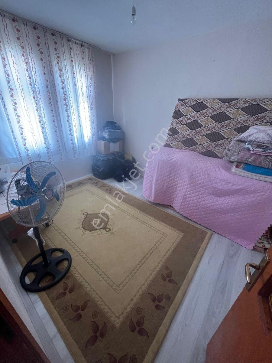 Şekerpınar Mahallesinde Komple Dolu Müstakil Ev Garaj Tandırlık - Görsel 7