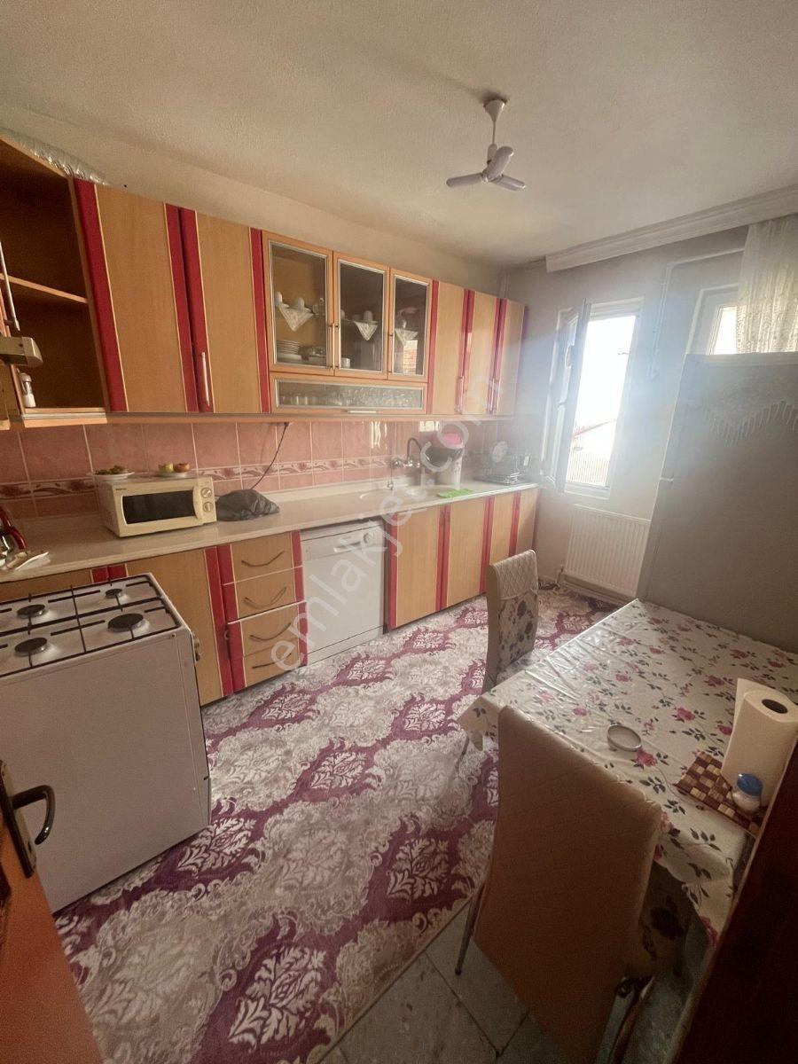 Şekerpınar Mahallesinde Komple Dolu Müstakil Ev Garaj Tandırlık - Görsel 17
