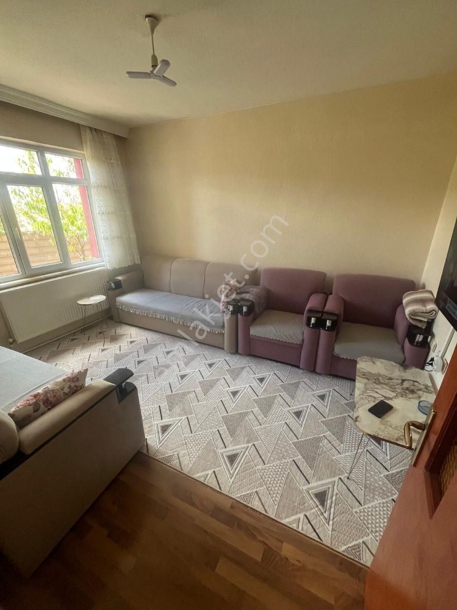 Şekerpınar Mahallesinde Komple Dolu Müstakil Ev Garaj Tandırlık - Görsel 35