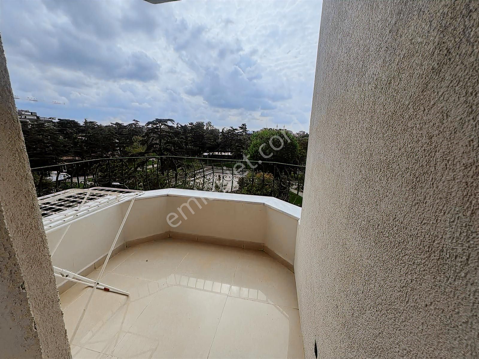 Kavacık 'ta Park Manzaralı Geniş Daire - Görsel 16