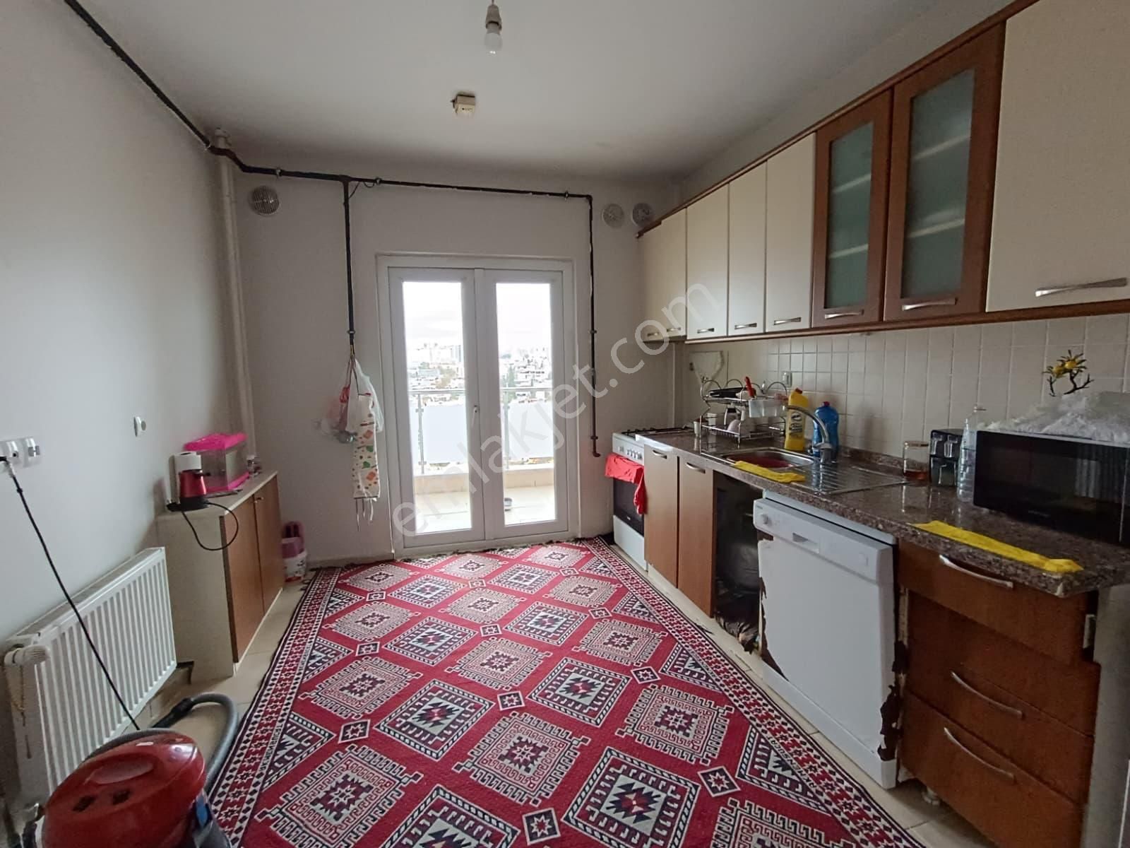 Adana Seyhan İsmetpaşa Toki De Kiralık 4+1 - Görsel 5