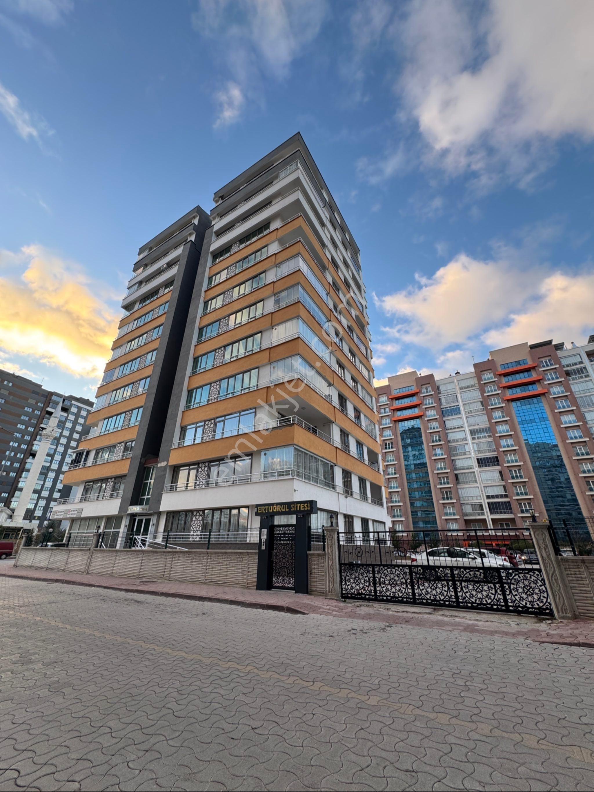 Mükemmel Lokasyon Da Kılınçarslan Mahallesinde Satılık Daire