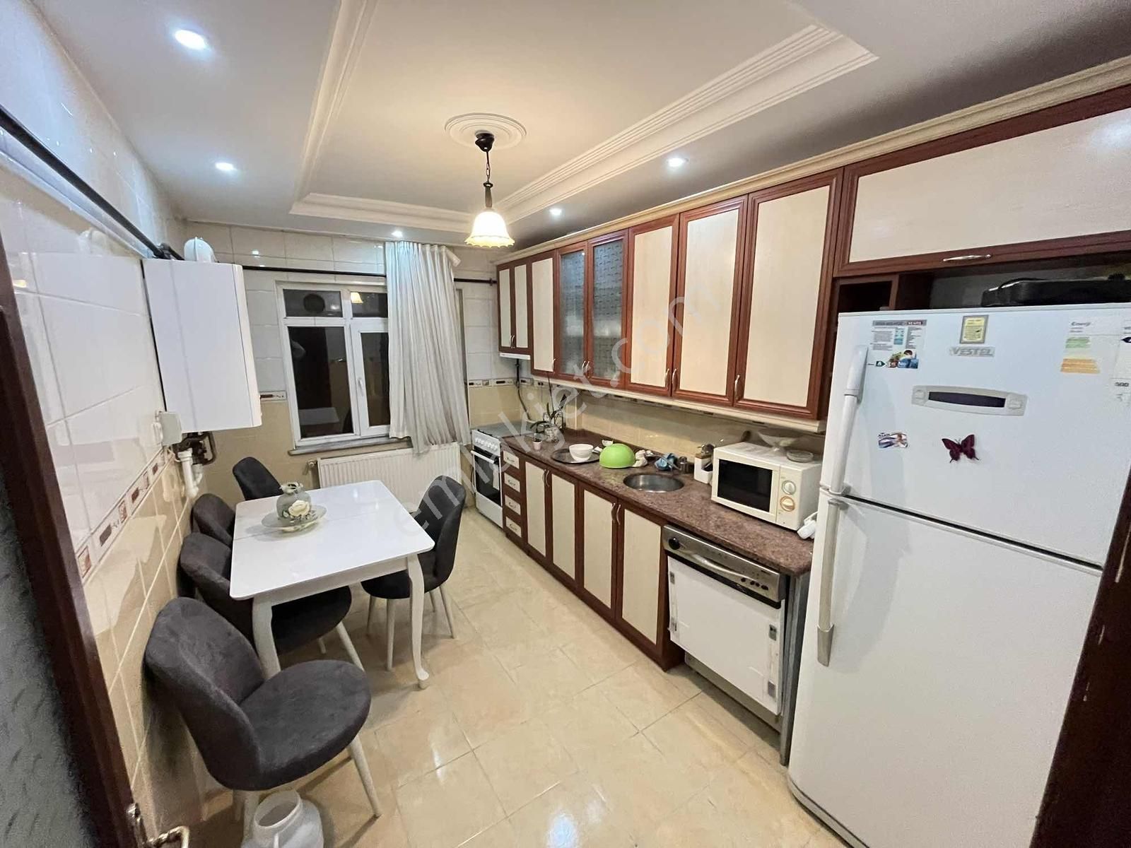 Aydın İnş. Cebeci Mh. Köşe 3+1 120m2 1.kat 15.yıllık Lüx Daire - Görsel 2