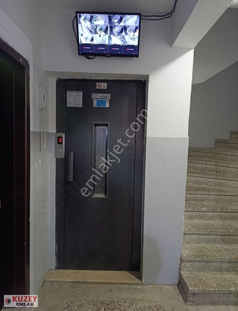 Kuzey Emlaktan Metroya Yakın Ön Cephe 3+1 Bağımsız Salon Asansör - Görsel 10