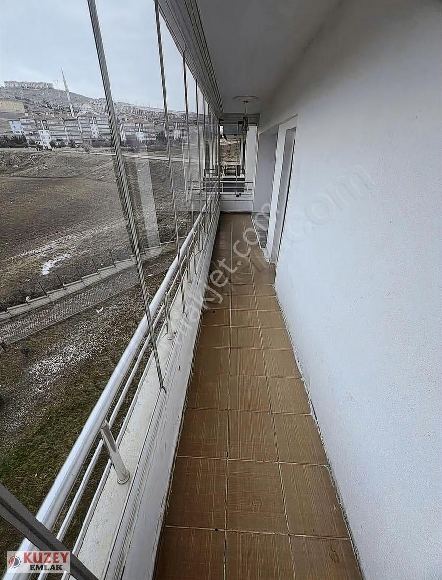 Kuzey Emlaktan Kuzey Yıldızında 4,5+1 Kiralık Daire - Görsel 29