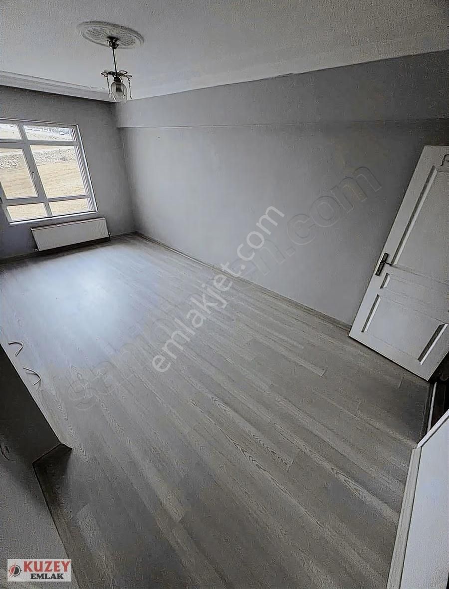 Kuzey Emlaktan Kuzey Yıldızında 4,5+1 Kiralık Daire - Görsel 26