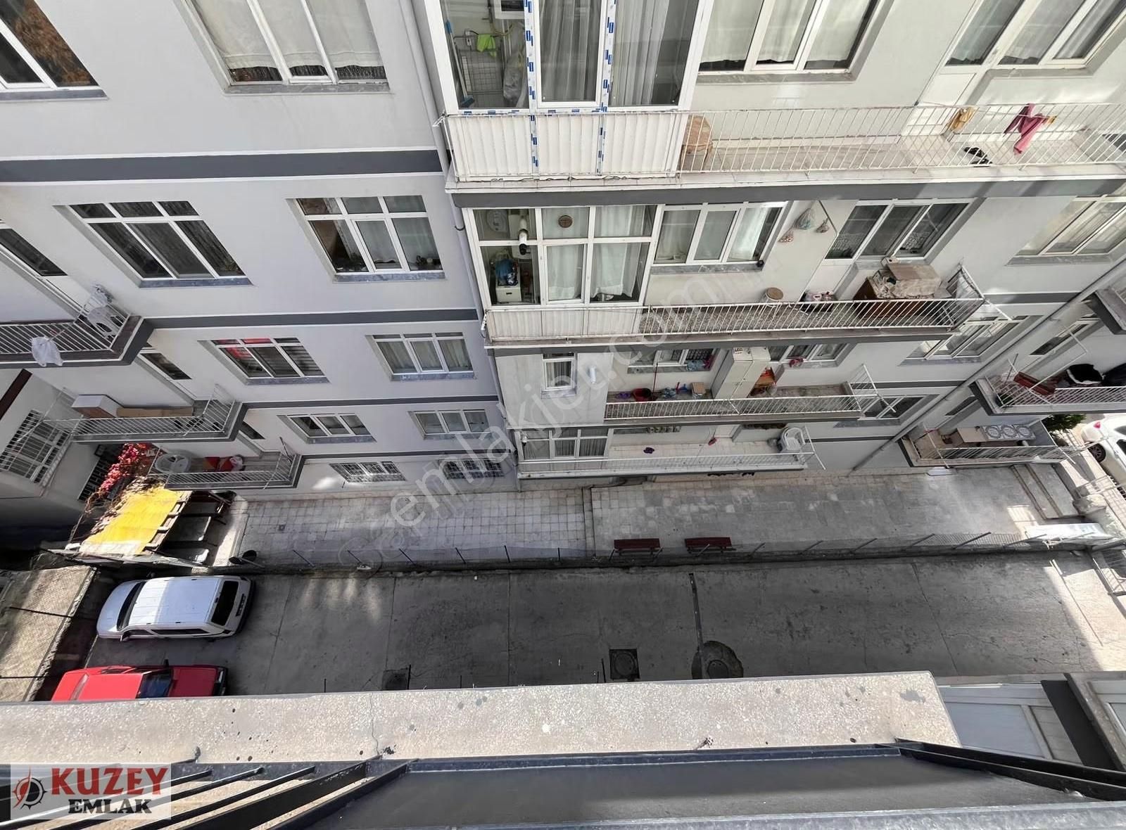 Kuzey Emlak'tan Demetevlerde Asansörlü Oto Parklı Bağımsız Salon - Görsel 9