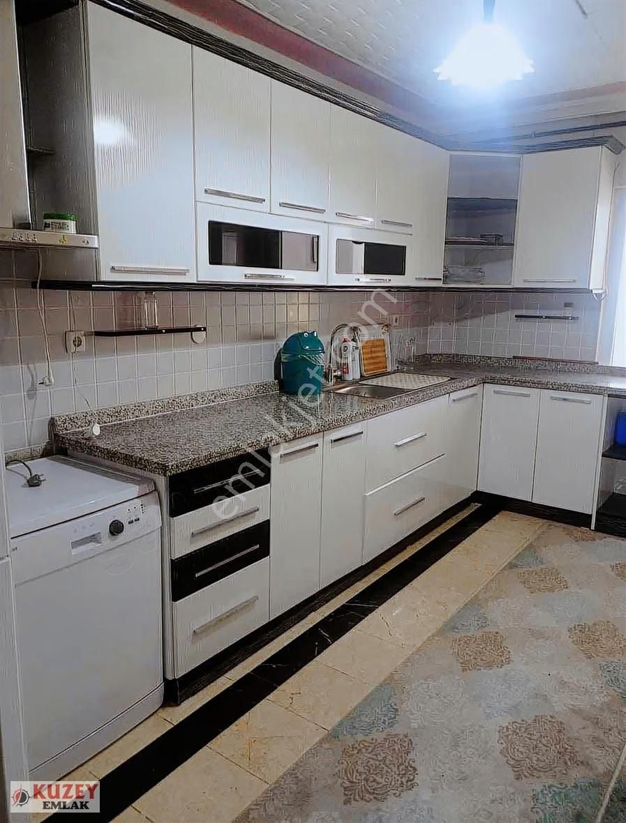 Kuzey Emlaktan Kiralık 3+1 Daire