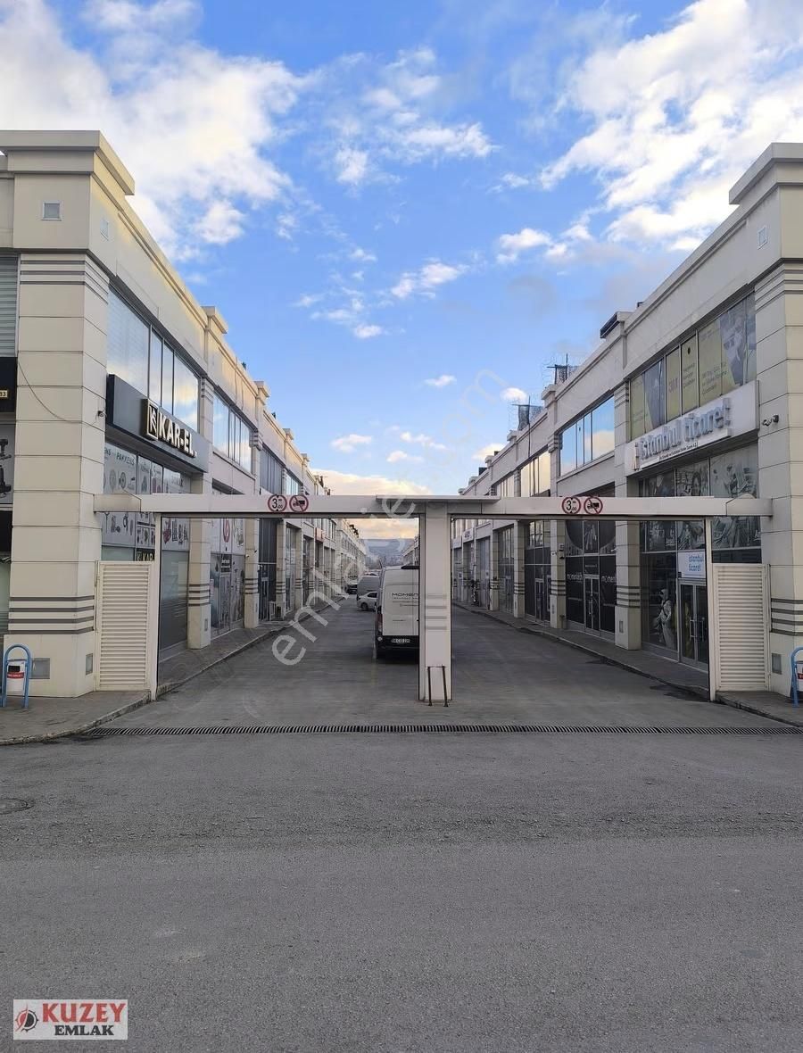 Kuzey Emlak'tan Yenimahalle Timko İş Merkezinde Kiralık Dükkan