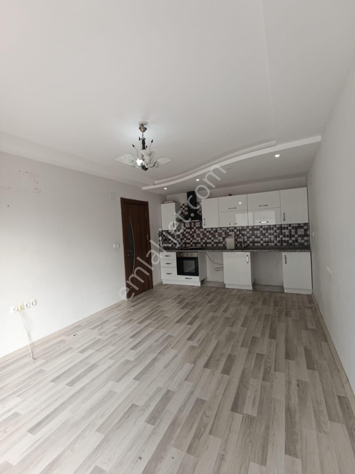 Birlik Gayrimenkulden Gültepe De 1+1 Ankastreli Geniş Oturumlu Kaçmaz Kiralıl - Görsel 2