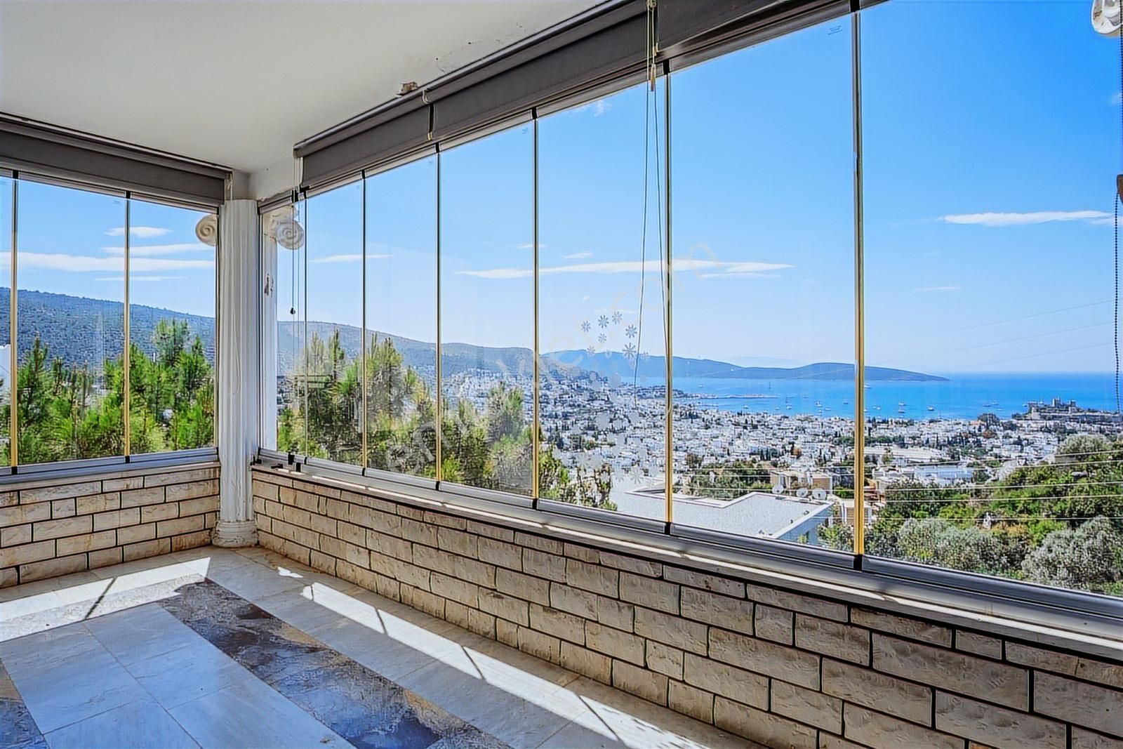 Bodrum Yokuşbaşı Kale Ve Deniz Manzaralı, Satılık 5+2 Villa - Görsel 3