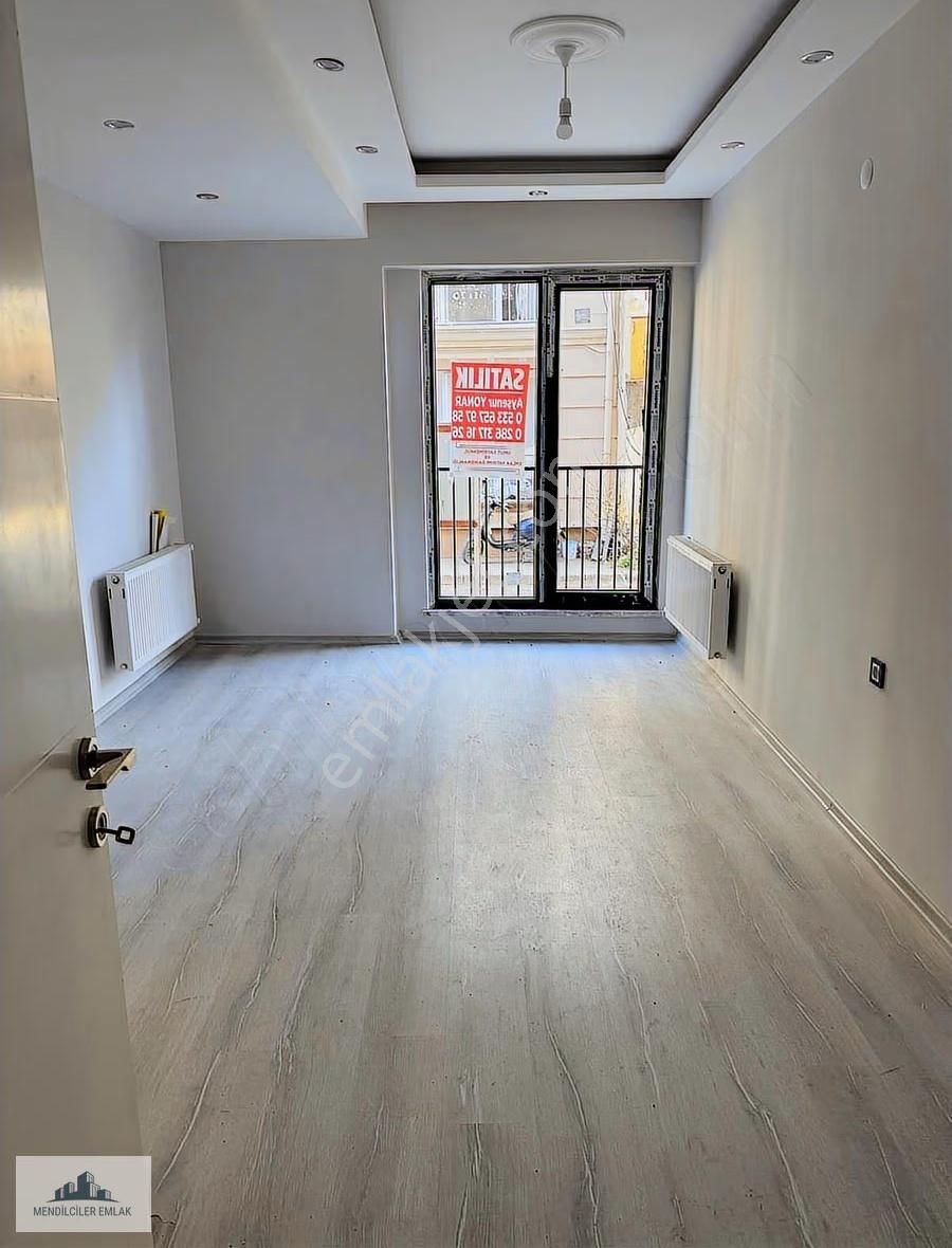 Çanakkale Barbaros Mahalesi Sıfır 2+1 Kapalı Mutfak Fırsat Daire - Görsel 5