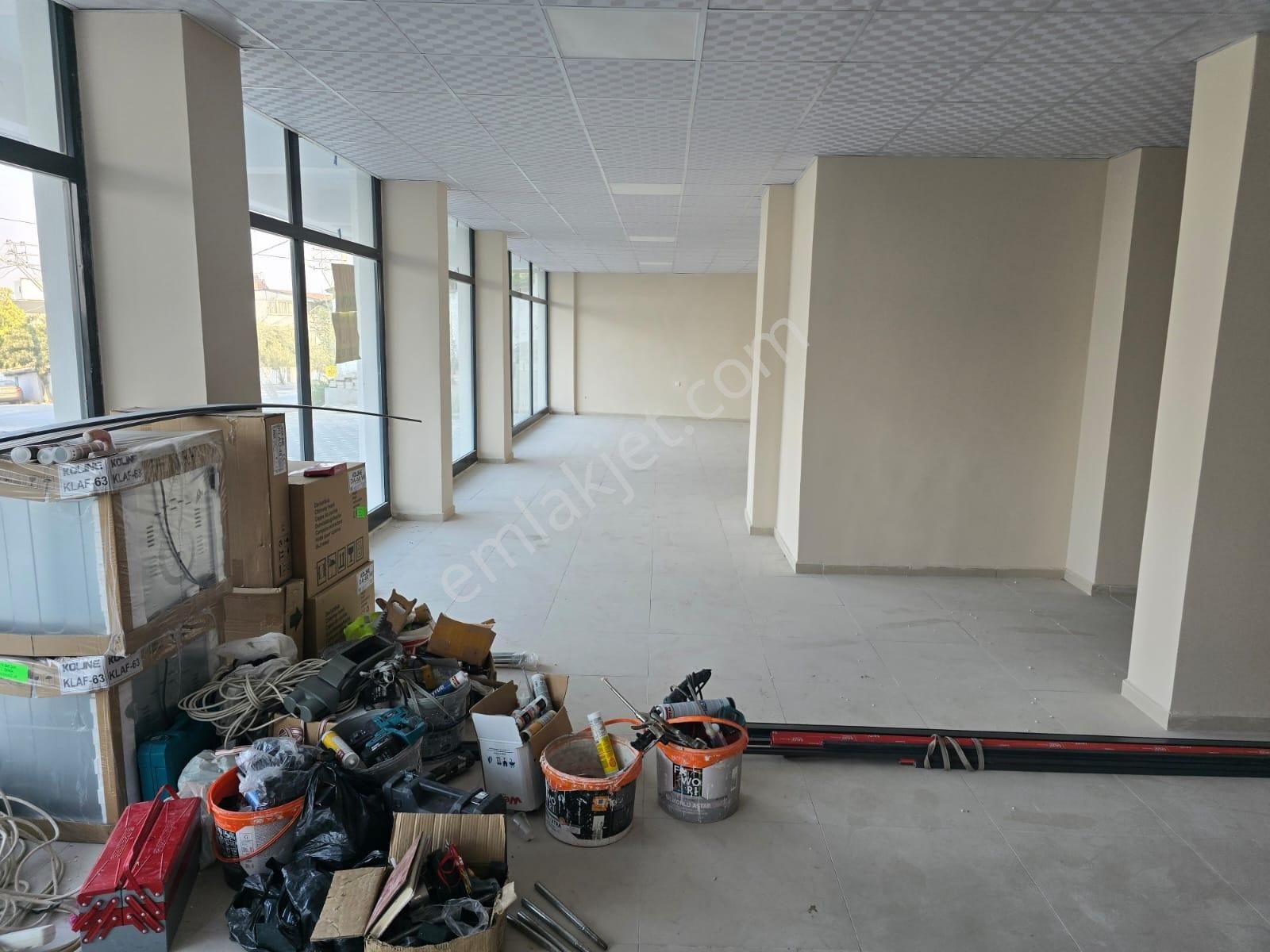 Torbalı Pancar Mahallesinde Sıfır 290m2 Kiralık İş Yeri - Görsel 5