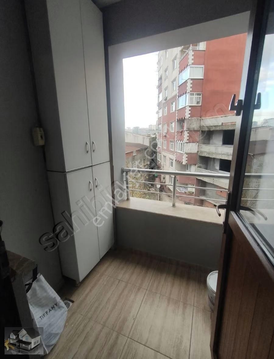 Kağıthane Harmantepede 1+1 Yüksek Giriş Balkonlu Kiralık Daire. - Görsel 10