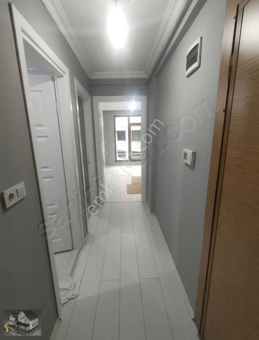 Kağıthane Harmantepede 1+1 Yüksek Giriş Balkonlu Kiralık Daire. - Görsel 3