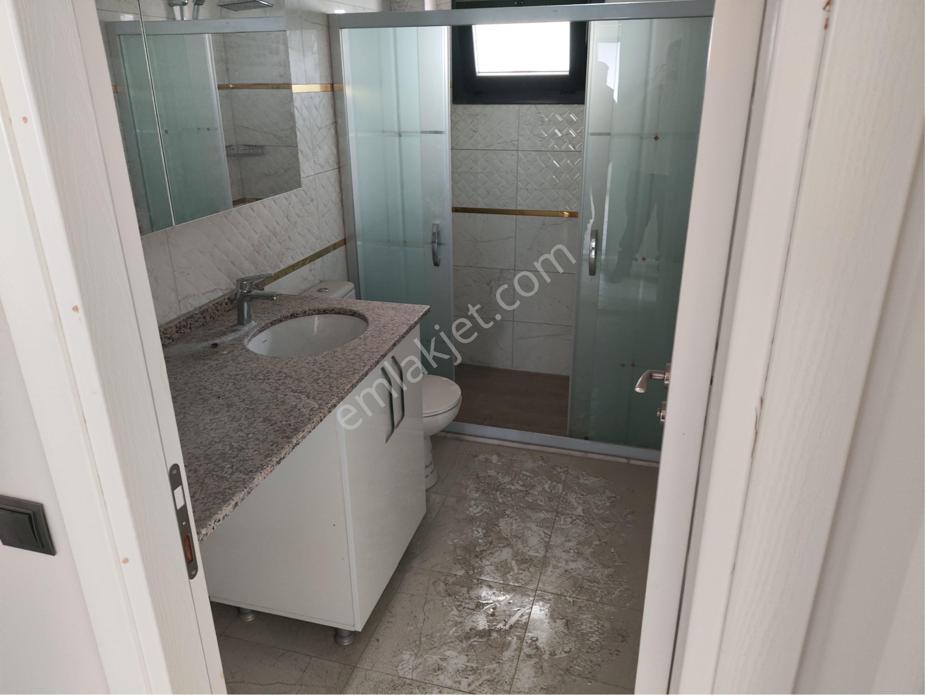 Kuşadası Merkez'de 2+1 3.kat Asansörlü Sıfır Satılık Daire - Görsel 19