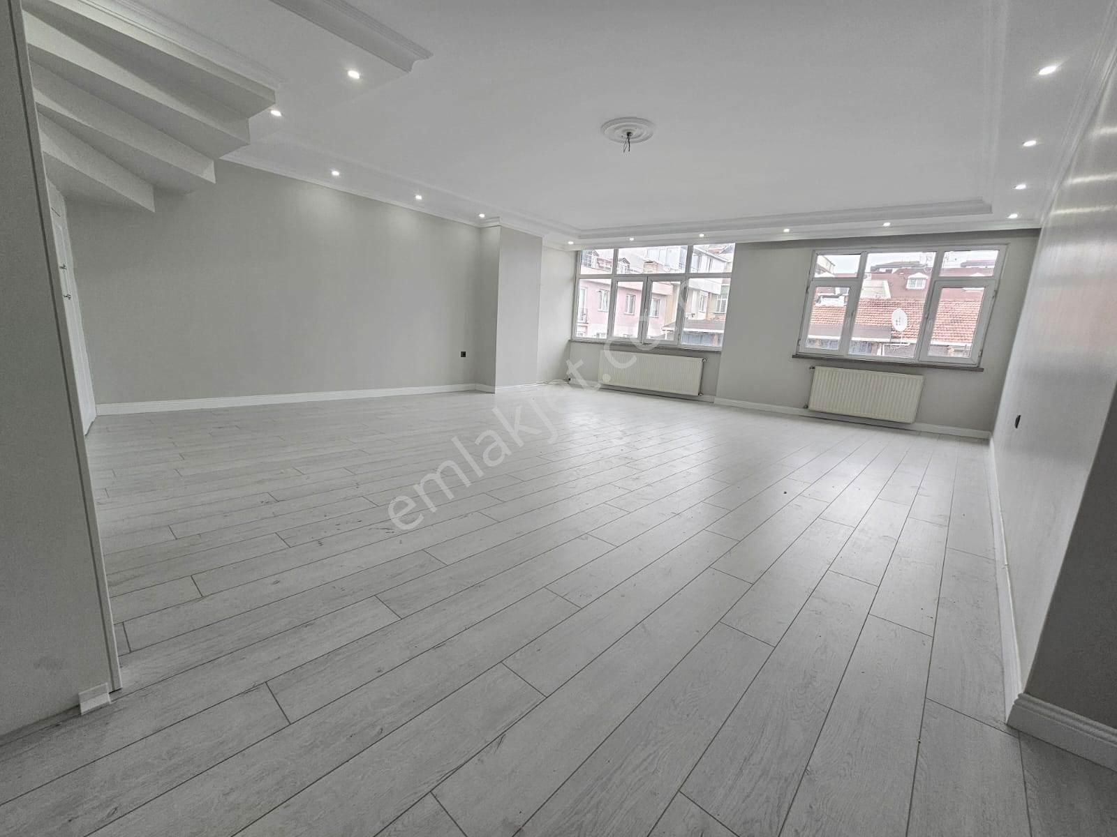 Fatih Emlaktan 5+2 Krediye Uygun 330 Metre Satılık Geniş Dubks - Görsel 3