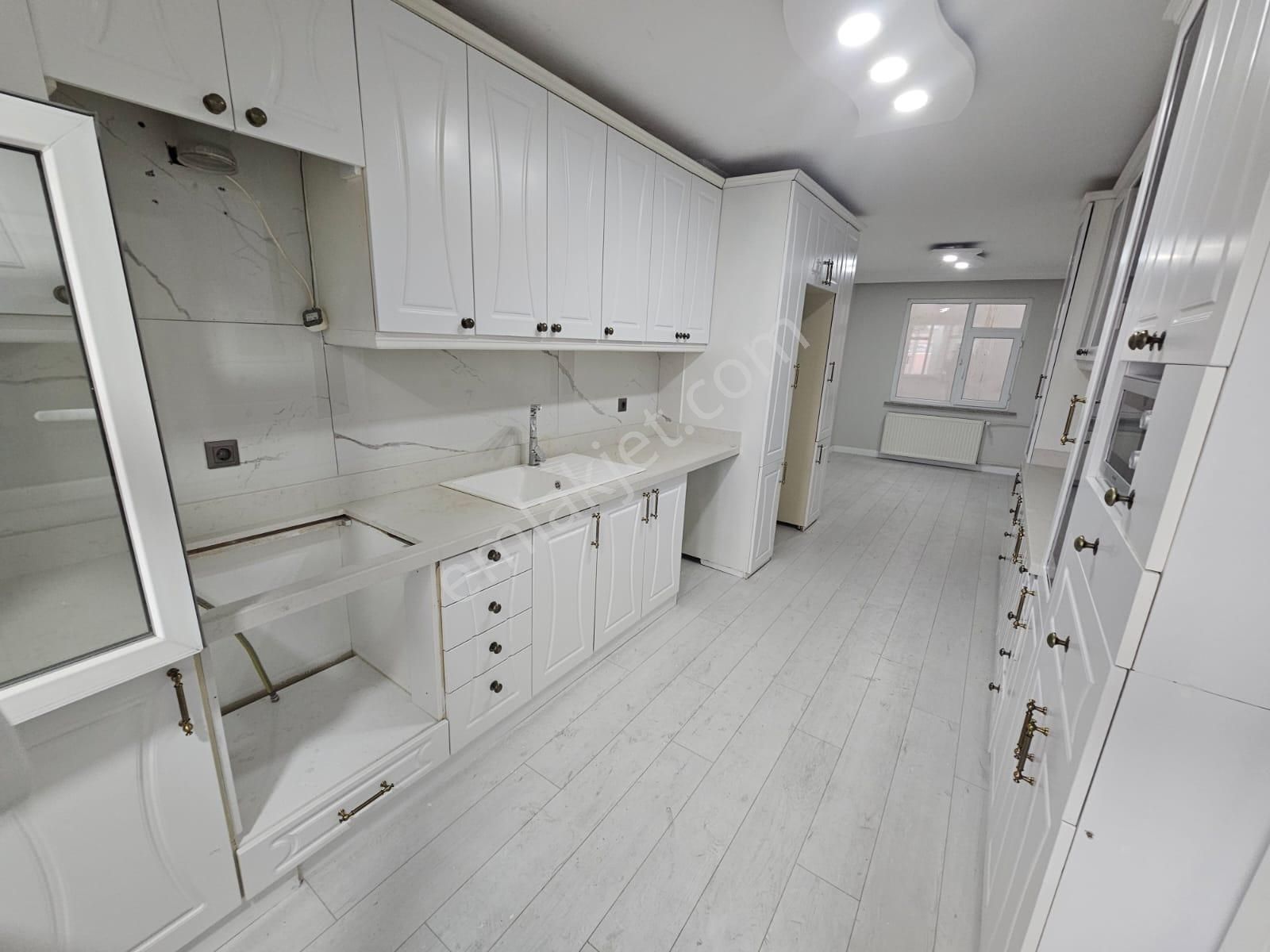 Fatih Emlaktan 5+2 Krediye Uygun 330 Metre Satılık Geniş Dubks - Görsel 12