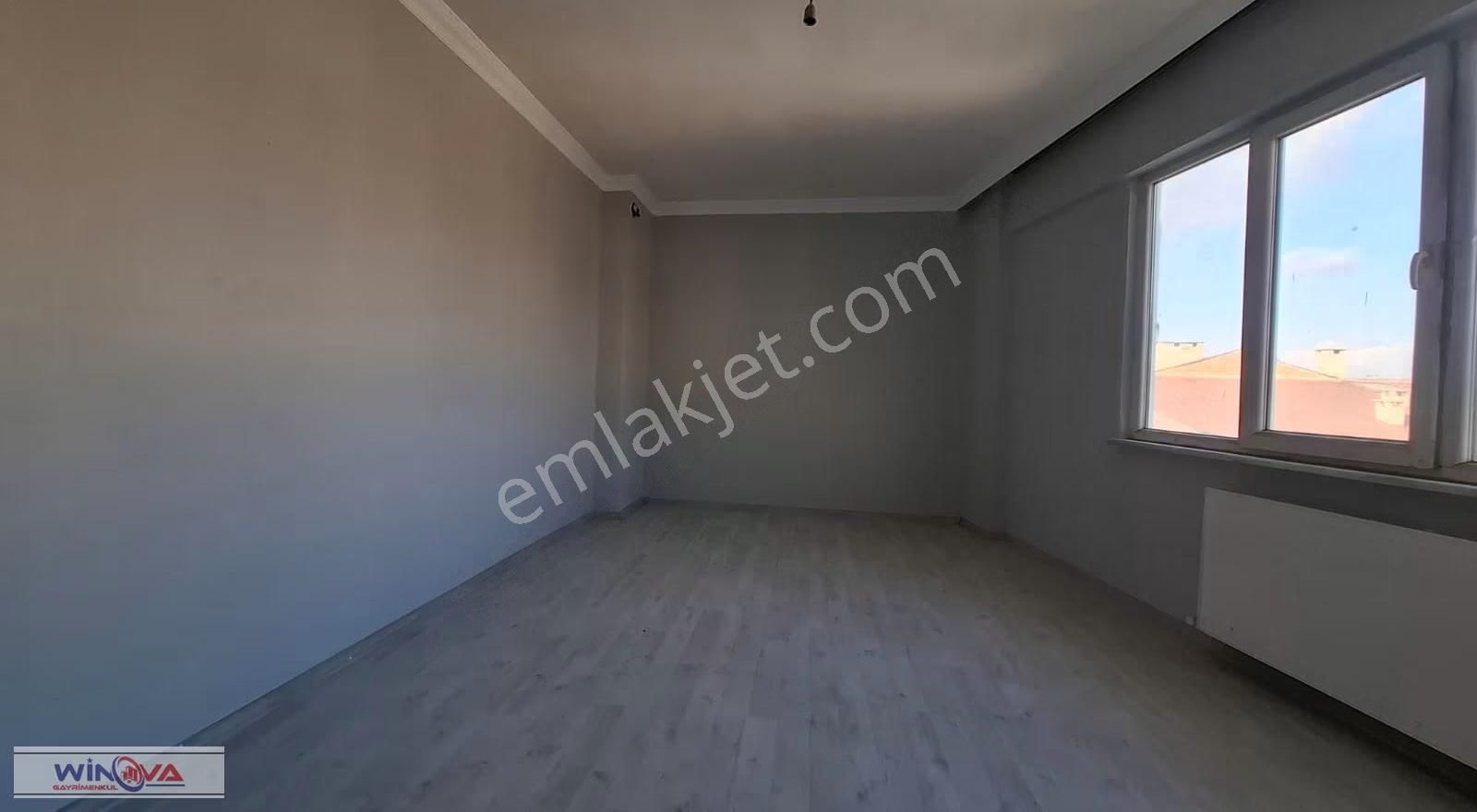 Winova | Sinanbey' De Satılık 3+1 İçi Yenilenmiş Daire - Görsel 13