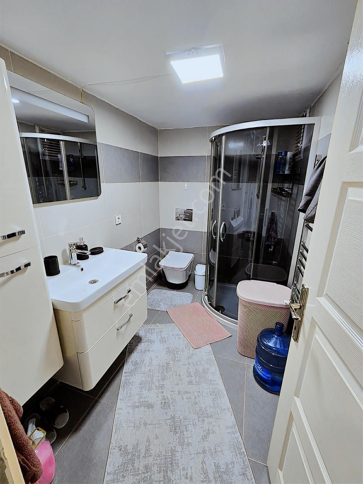 Maliyecilerde Vatan Mah. Kapalı Pazarı Yanında Satılık 3+1 Daire - Görsel 24