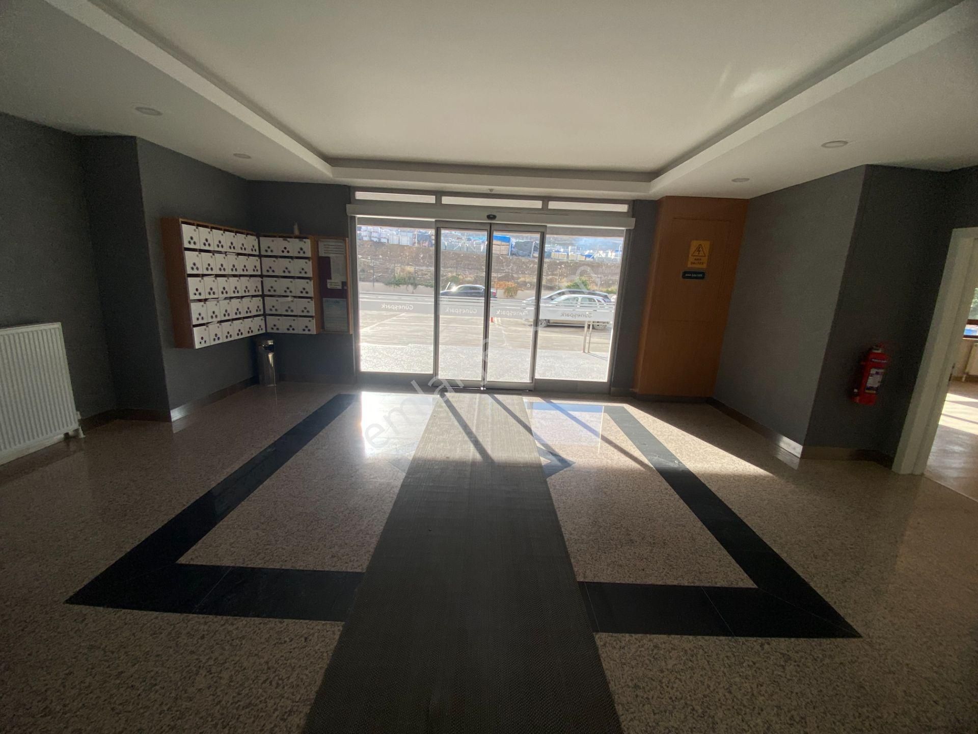 Beytepe Mah. Güneşpark Evleri Sitesinde 4+1 Arakat Kiralık Daire - Görsel 31