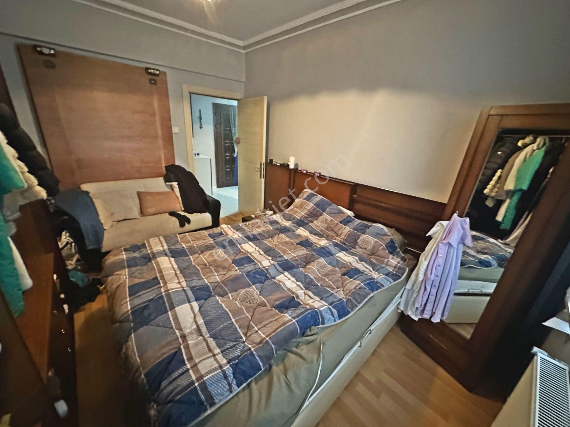 Şafaktepe Park Yakınında Katta Manzaralı Yapılı 3+1 Satılık Daire - Görsel 10