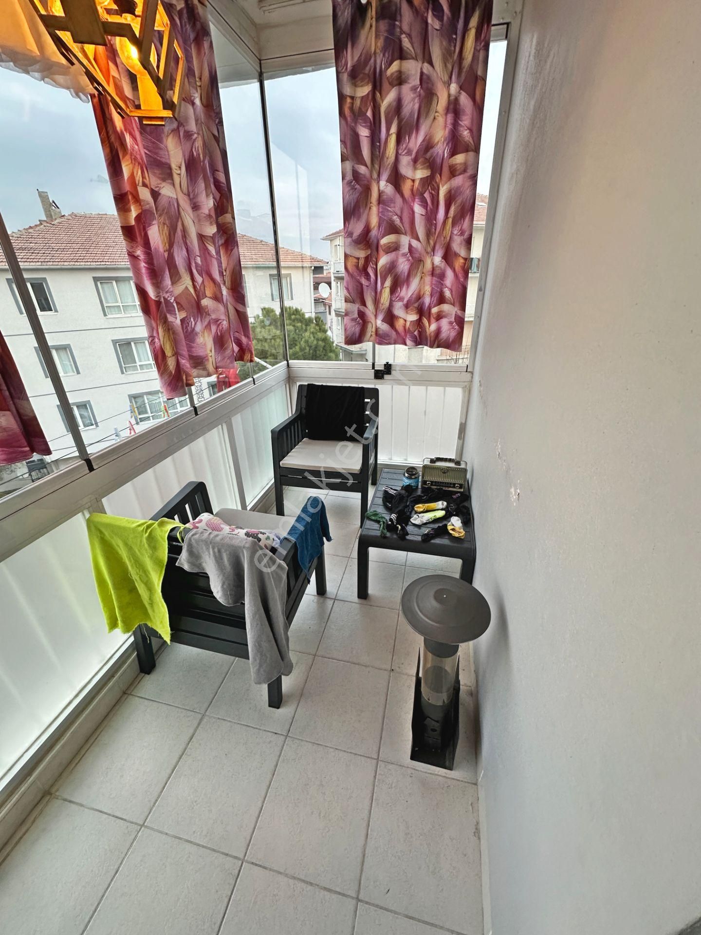 Şafaktepe Park Yakınında Katta Manzaralı Yapılı 3+1 Satılık Daire - Görsel 13